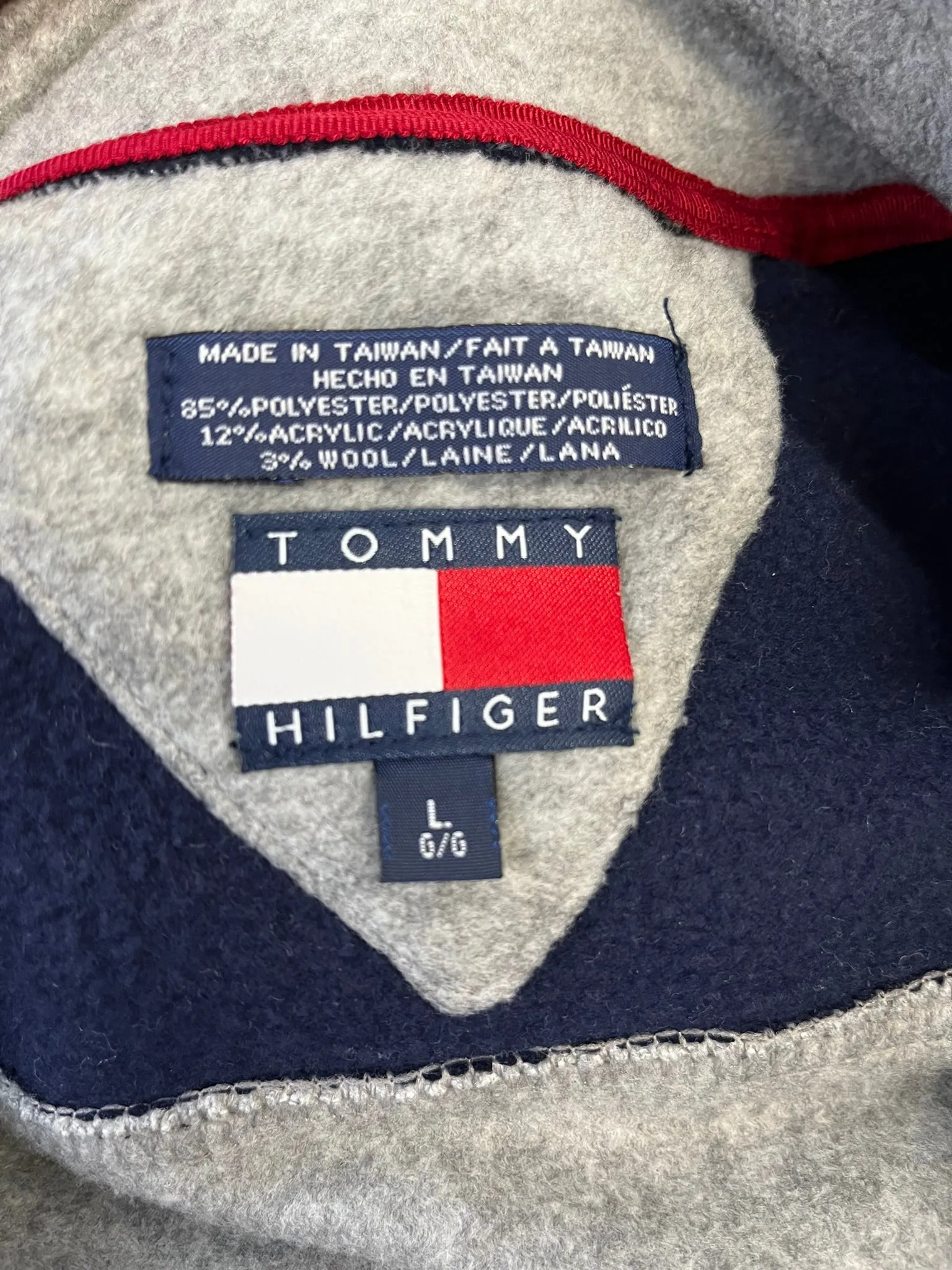 D- Vintage Tommy Hilfiger Quarter Zip Polar Fleece sold by HG Vintage product image thumbnail 3