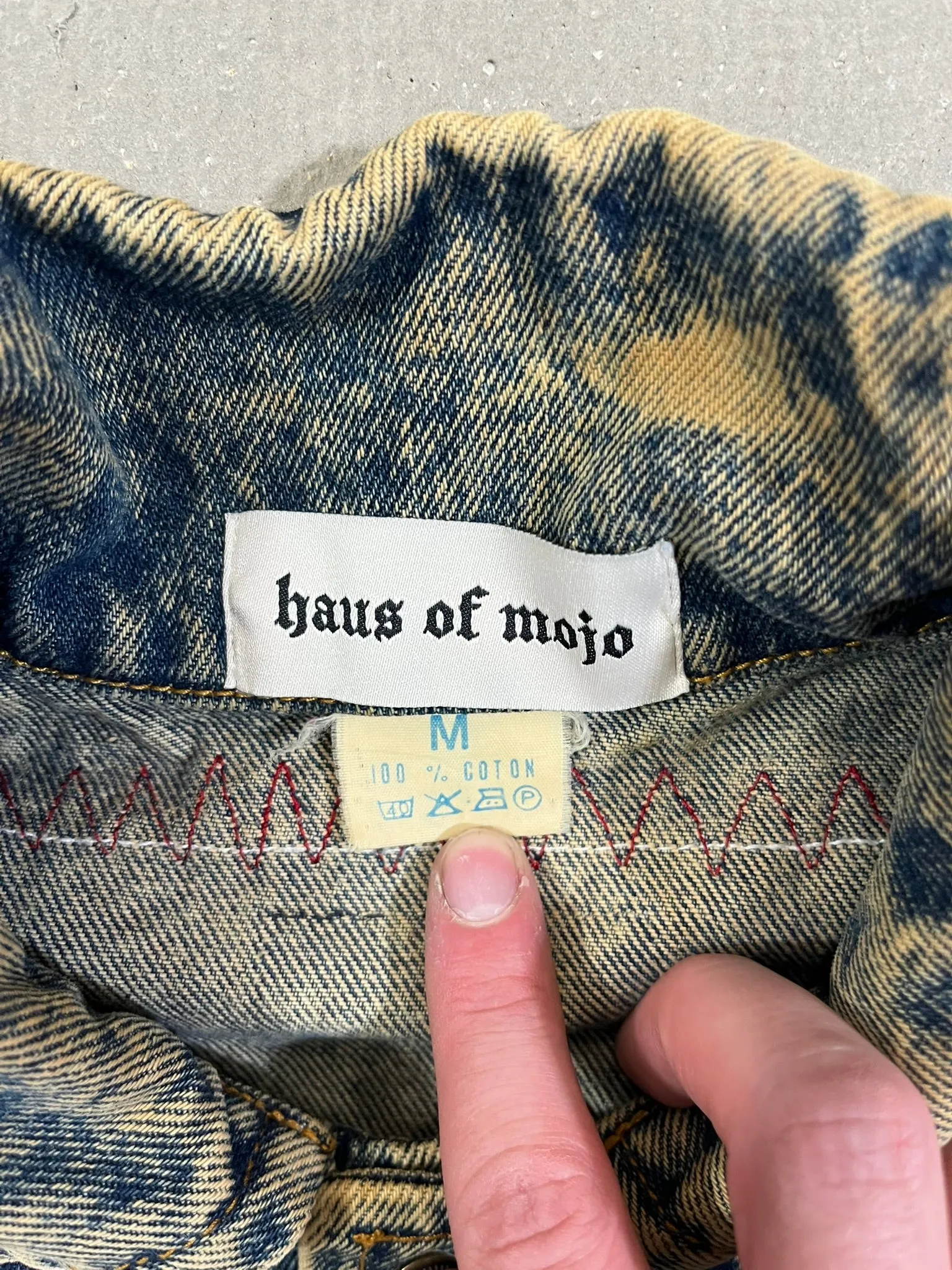 D- HOM AC/DC TNT Reworked Acid Wash Denim Jacket sold by HG Vintage product image thumbnail 4