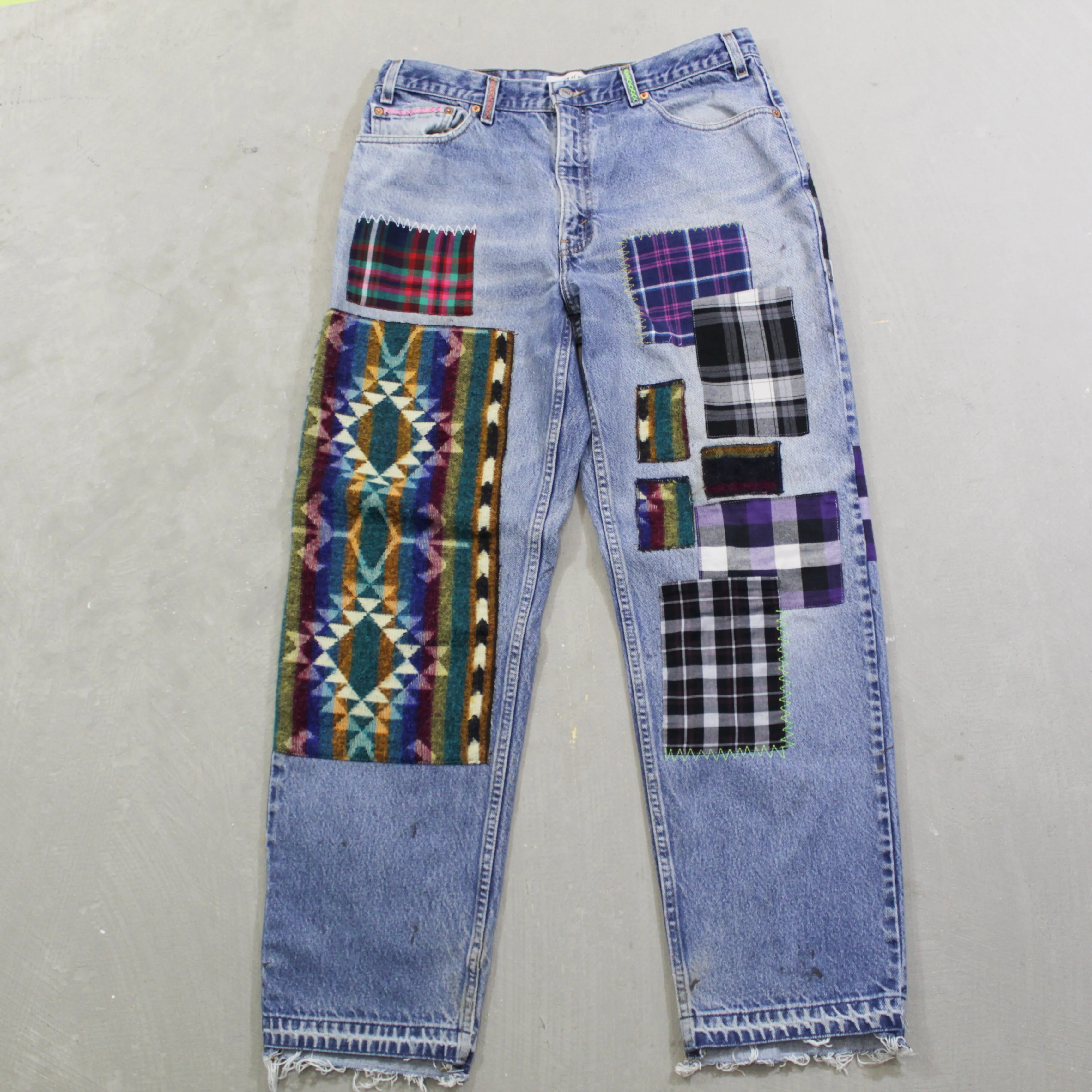 D- HOM Plaid Patches Reworked Levi's 550 38x30 Jeans sold by HG Vintage