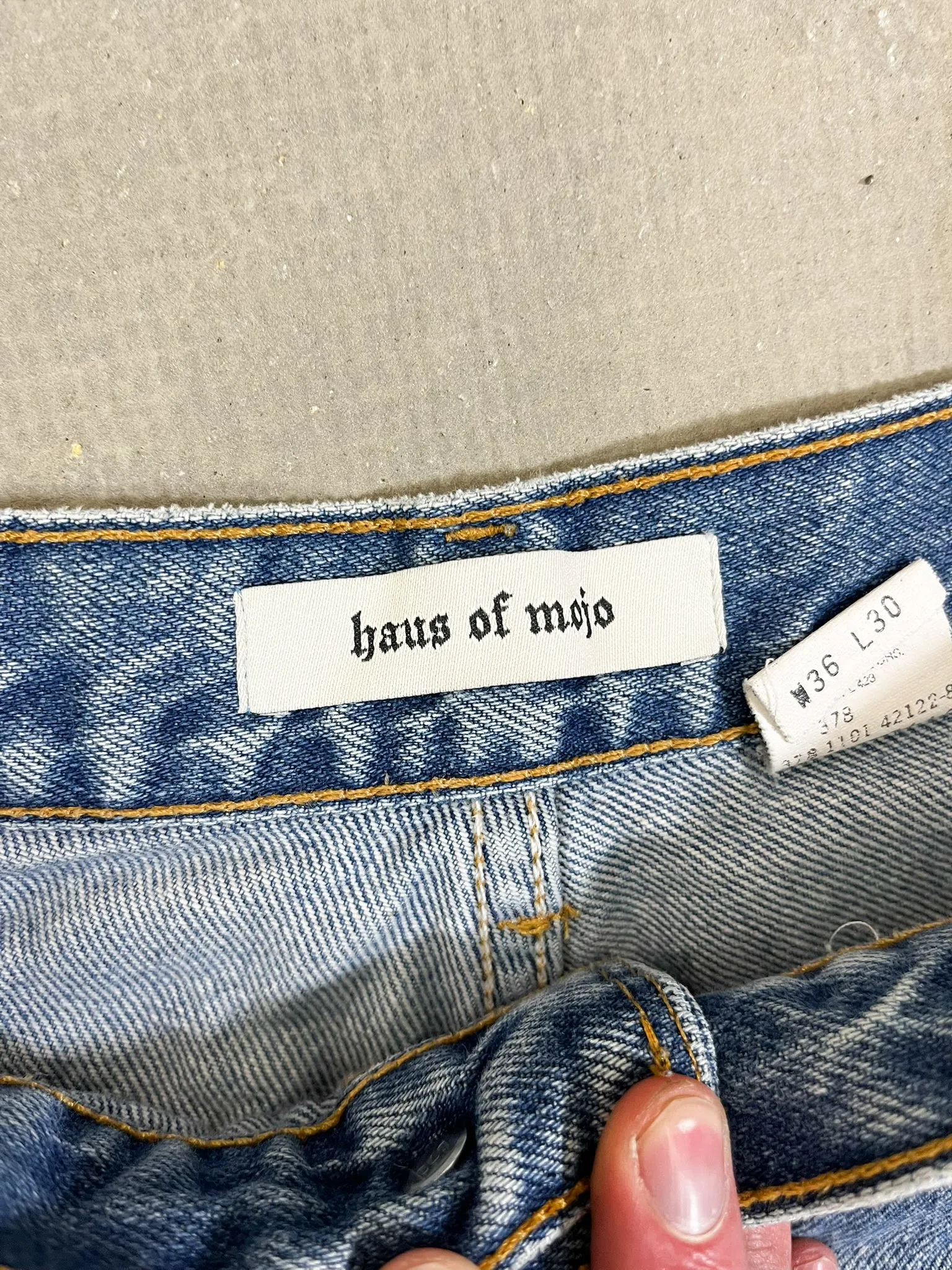 D- HOM Plaid Patches Reworked Levi's 550 38x30 Jeans sold by HG Vintage product image thumbnail 3