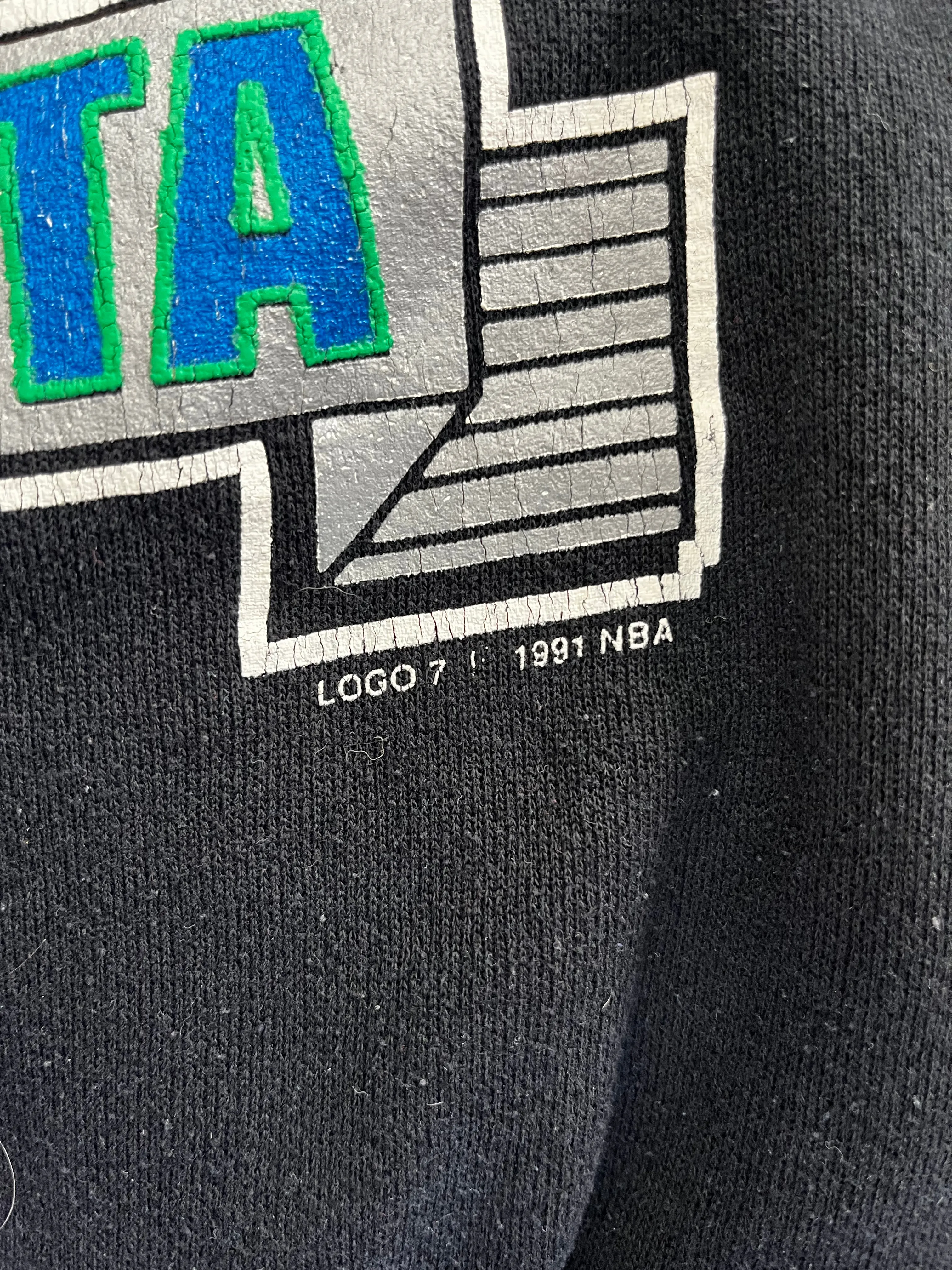 D- Vintage 1991 Minnesota Timberwolves NBA Logo 7 Crewneck sold by HG Vintage product image thumbnail 4