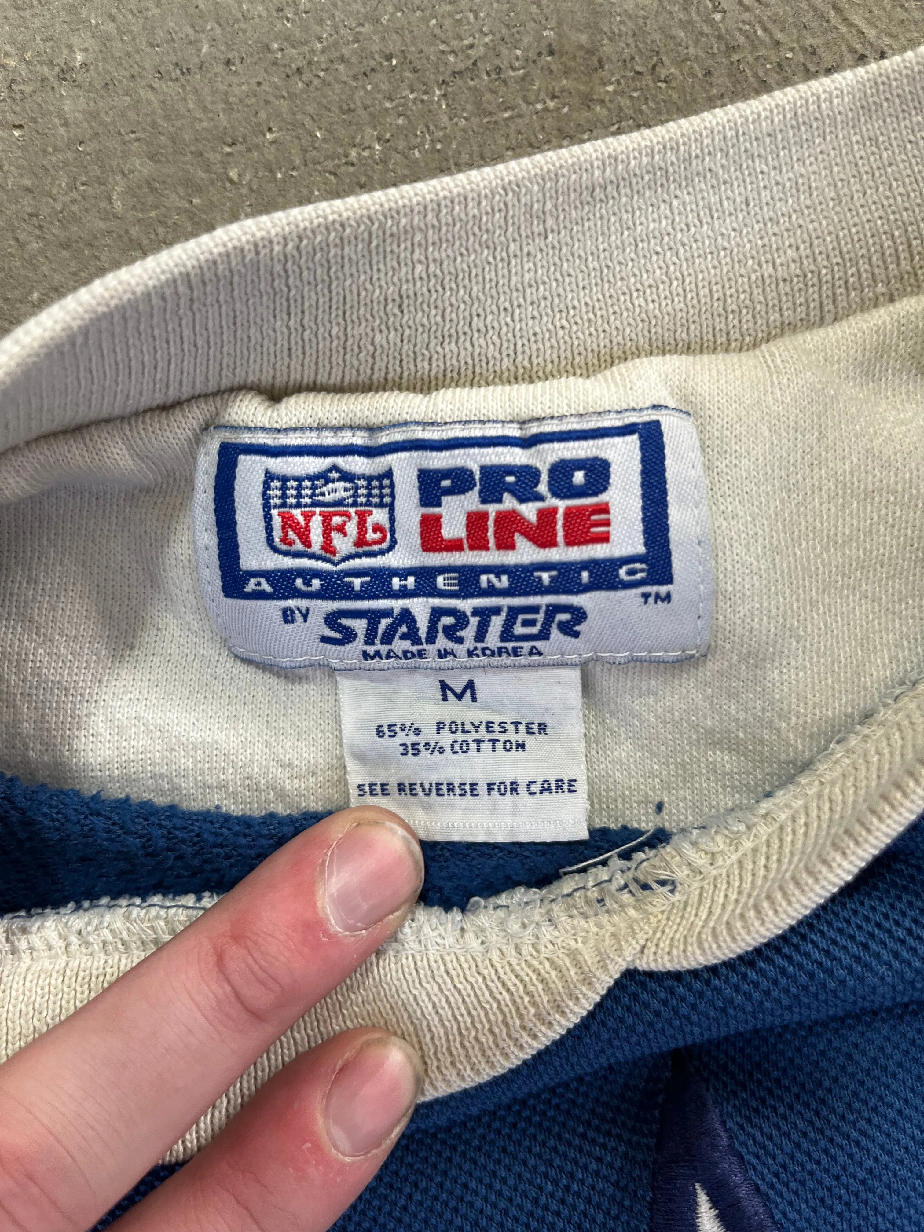 D- Vintage Dallas Cowboys NFL Starter Embroidered Logo Crewneck sold by HG Vintage product image thumbnail 3