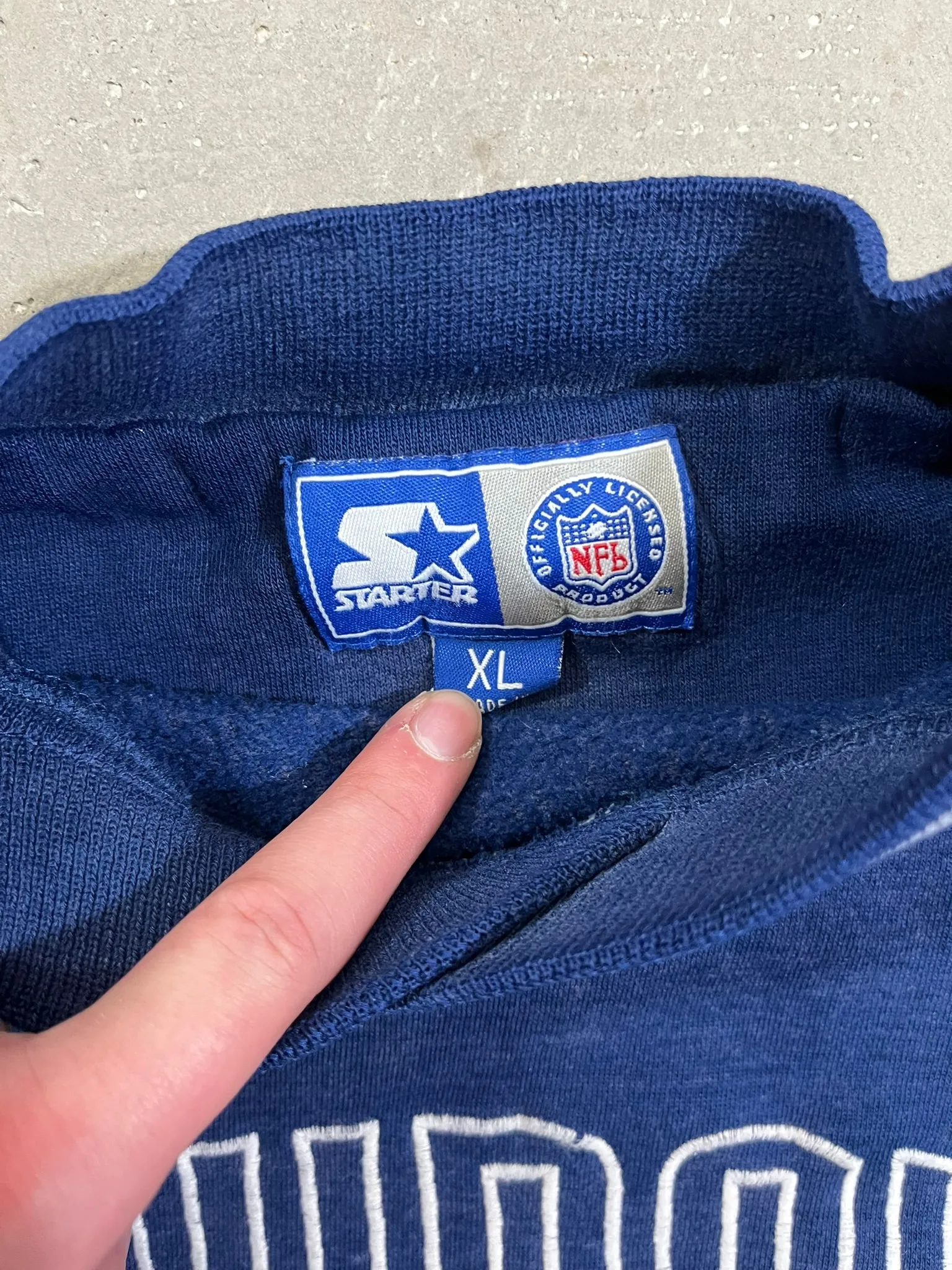 D- Vintage Dallas Cowboys NFL Starter Embroidered Text Crewneck sold by HG Vintage product image thumbnail 3