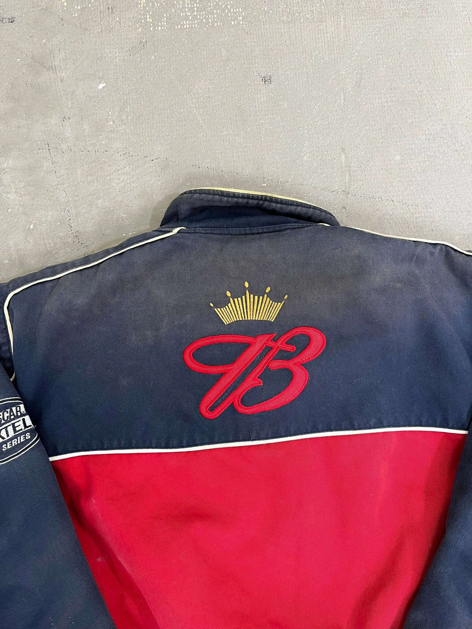 D- Vintage Nascar Dale Jr. Budweiser #8 Racing Jacket sold by HG Vintage product image thumbnail 5