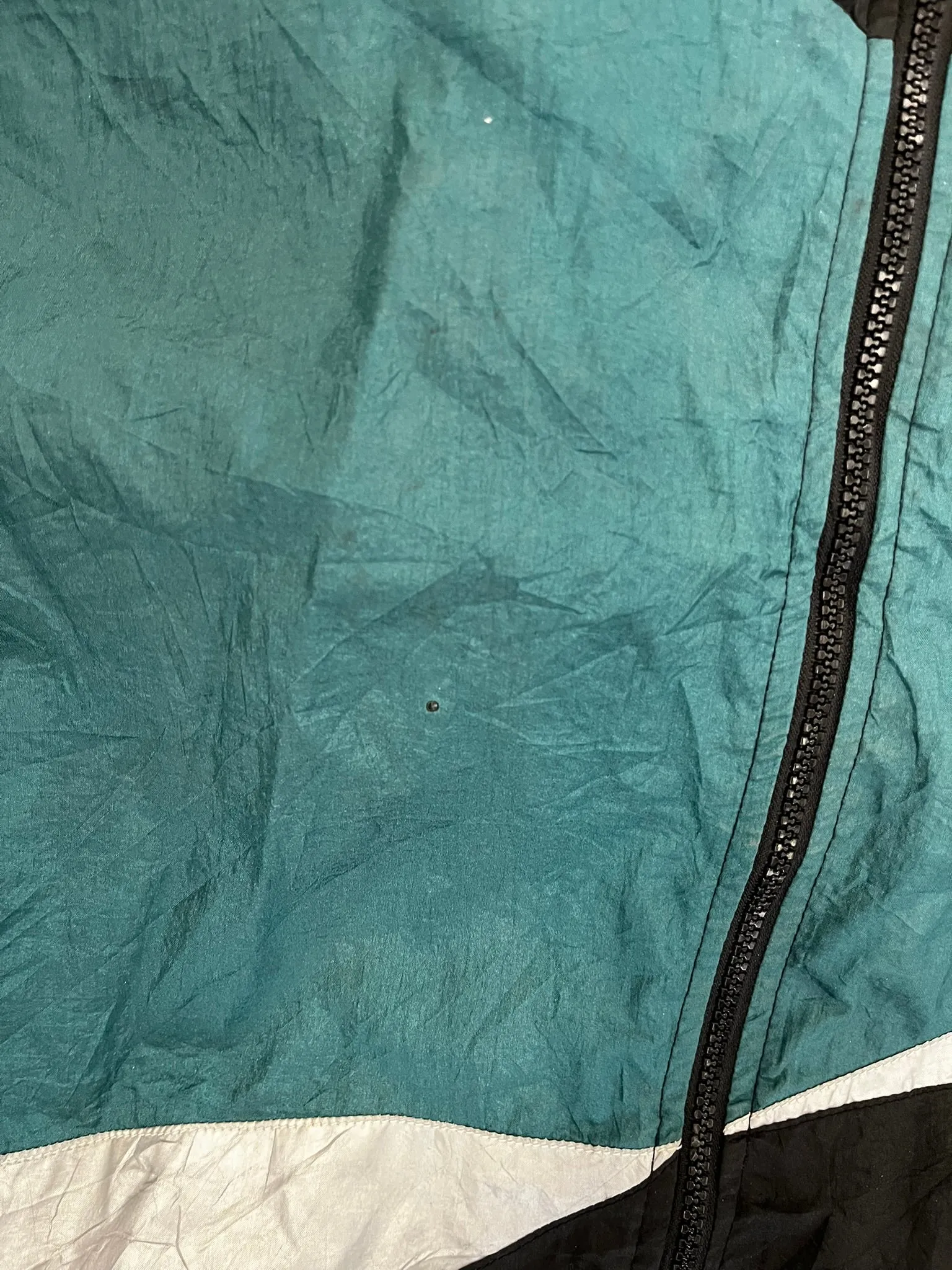 D- Vintage Philadelphia Eagles NFL Pro Player Experience Windbreaker sold by HG Vintage product image thumbnail 3