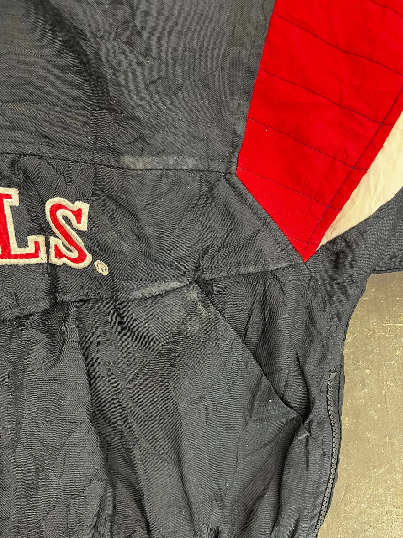 D- Vintage Youth Chicago Bulls NBA Starter Anorak Winter Jacket sold by HG Vintage product image thumbnail 5