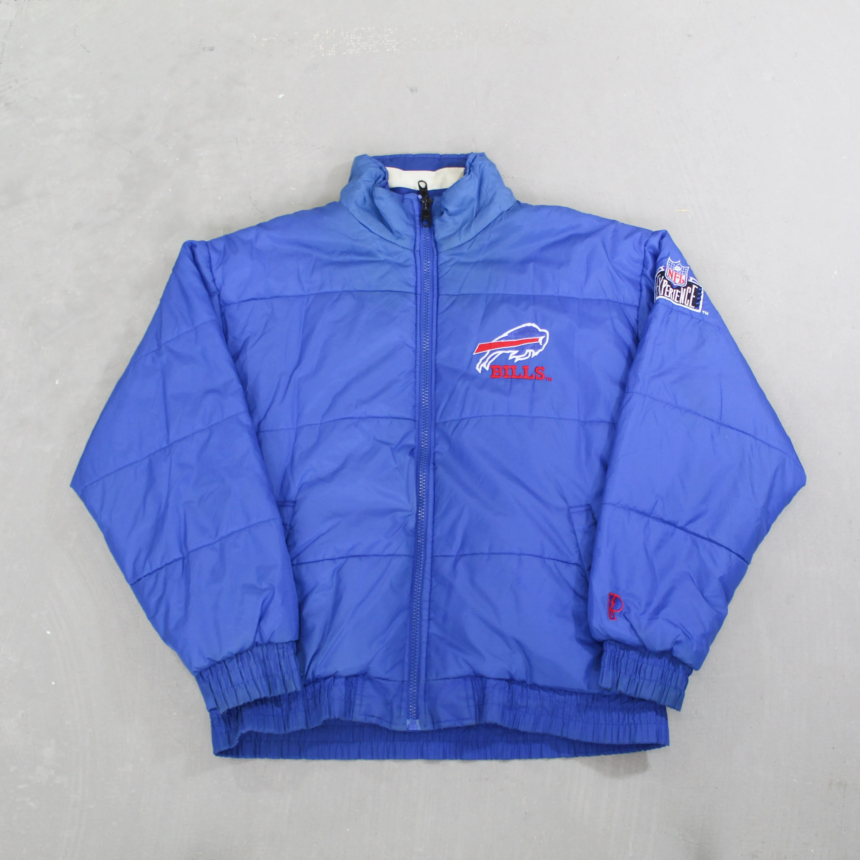 D- Vintage Buffalo Bills NFL Pro Player Reversible Winter Jacket sold by HG Vintage product image thumbnail 4