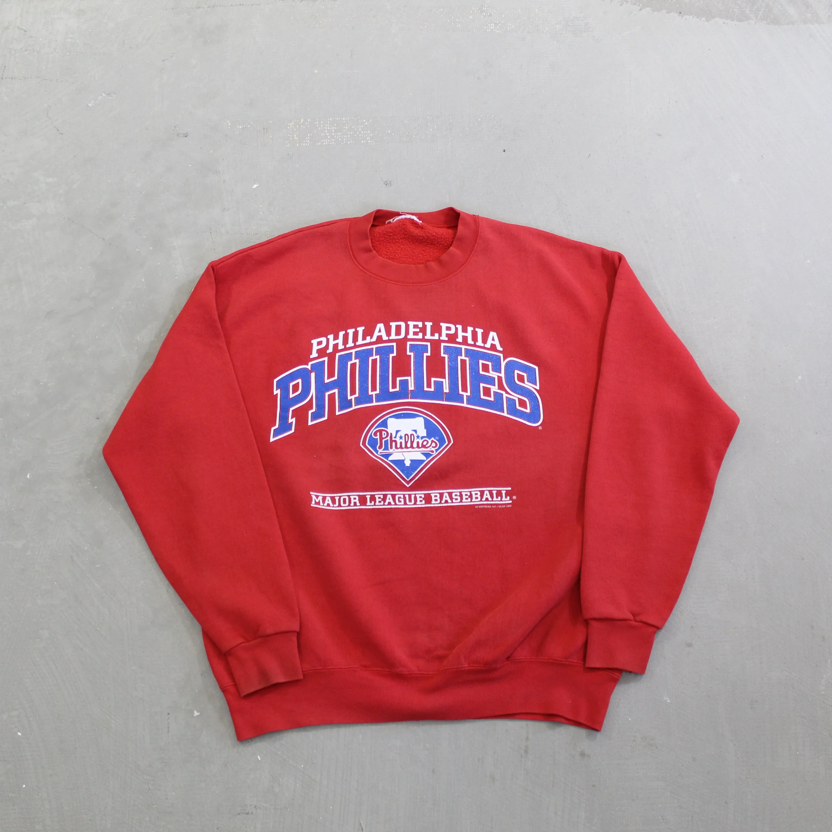 D- Vintage 1999 Philadelphia Phillies MLB Graphic Crewneck sold by HG Vintage