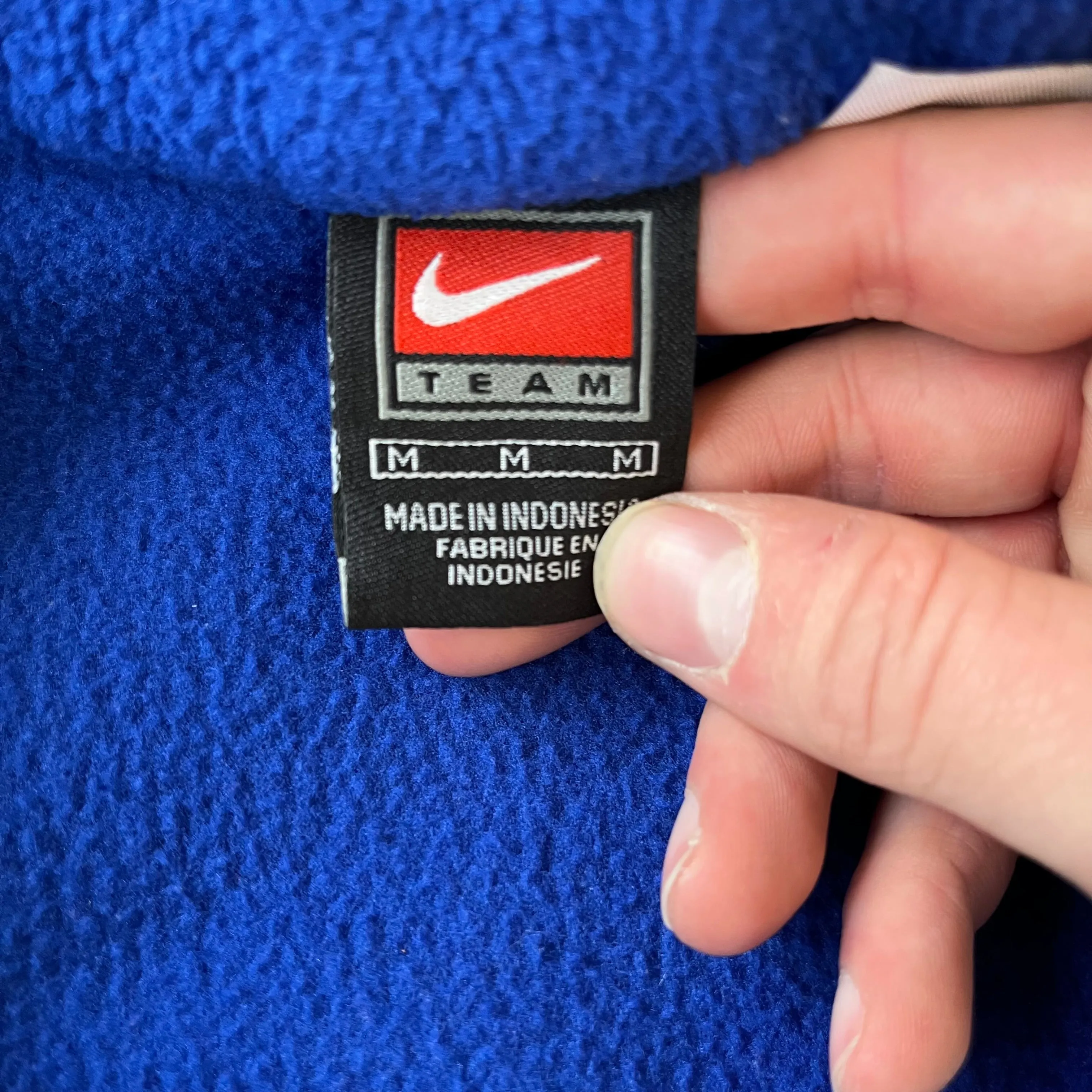 D- Vintage NHL Montreal Canadiens Nike Team Polar Fleece Vest sold by HG Vintage product image thumbnail 4