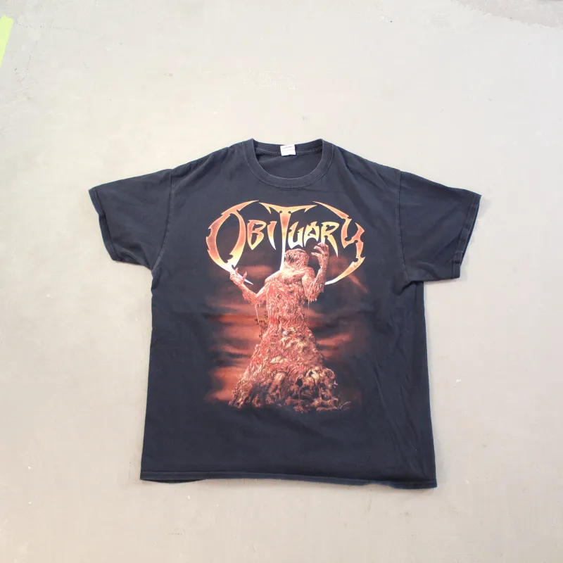 D- Vintage Obituary Ten Thousand Ways To Die Graphic & Script Tee sold by HG Vintage