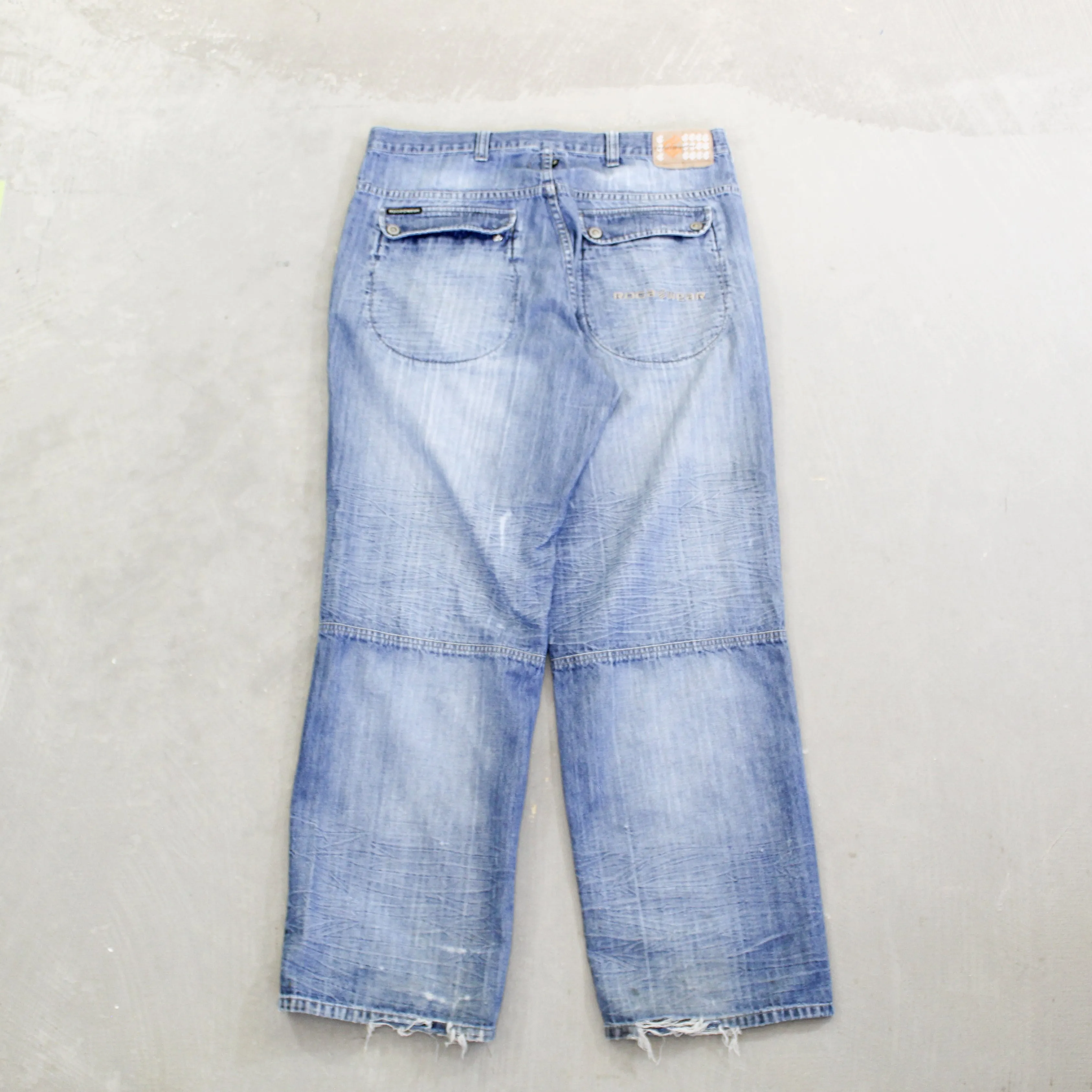 D- Vintage Rocawear Embroidered Letters Front Pocket Jeans 38w sold by HG Vintage product image thumbnail 3