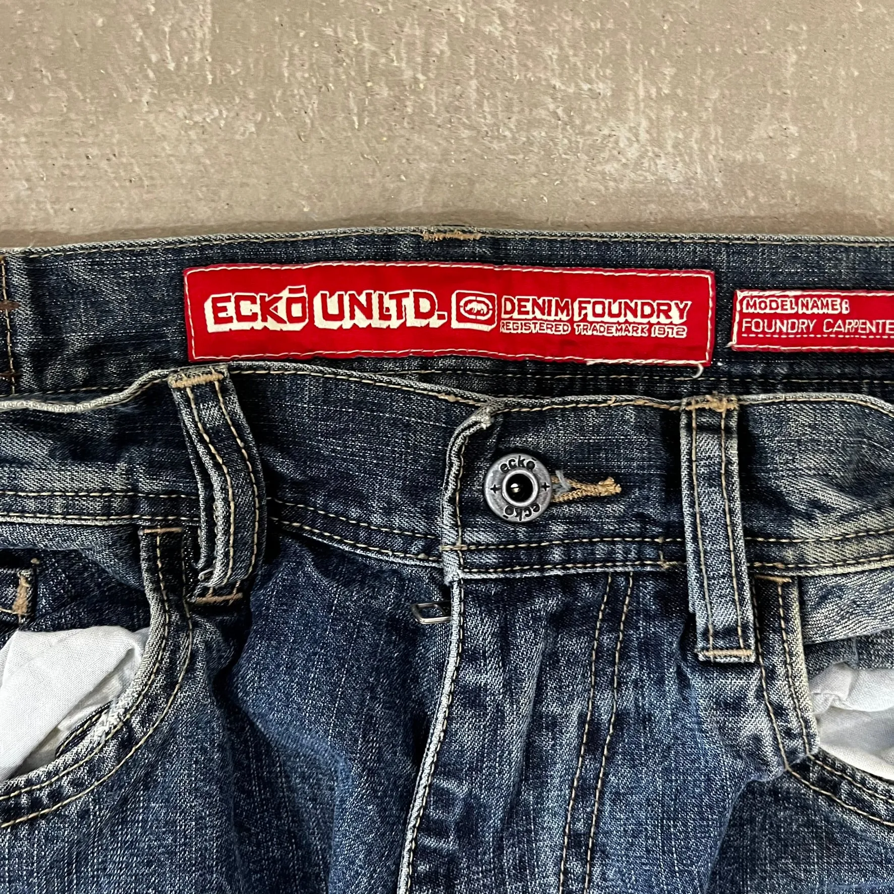 D- Vintage Ecko Unlimited Foundry Carpenter Jeans 32w sold by HG Vintage product image thumbnail 5
