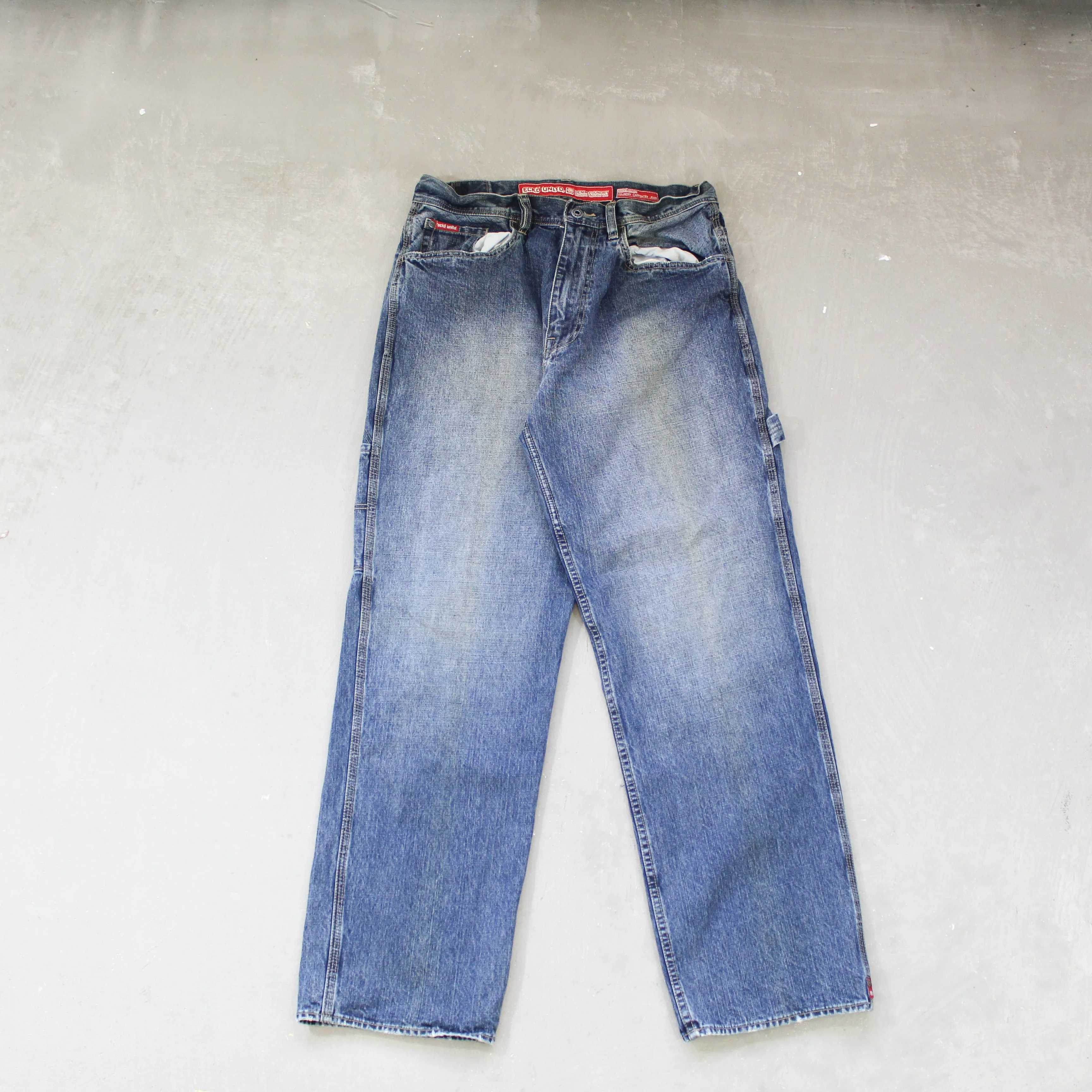 D- Vintage Ecko Unlimited Foundry Carpenter Jeans 32w sold by HG Vintage product image thumbnail 2