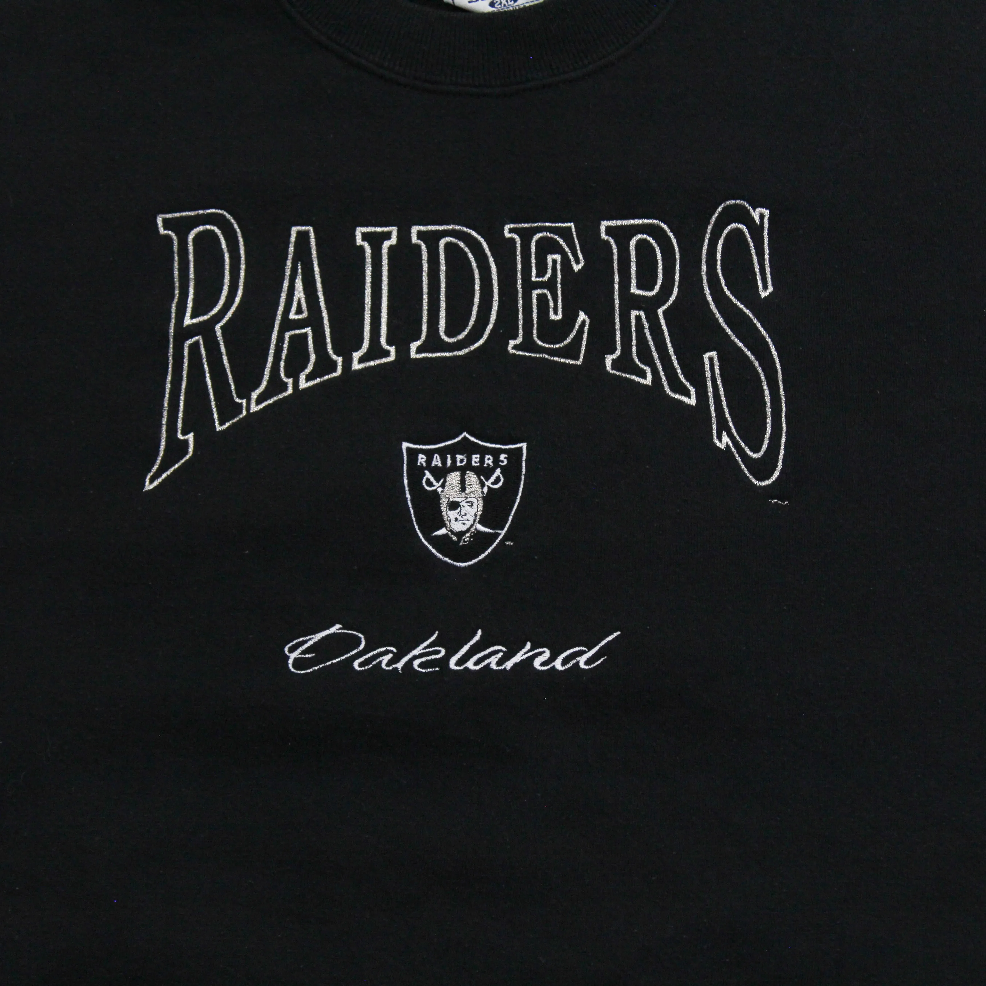 D- Vintage Oakland Raiders NFL Lee Embroidered Logo & Text Crewneck sold by HG Vintage product image thumbnail 2