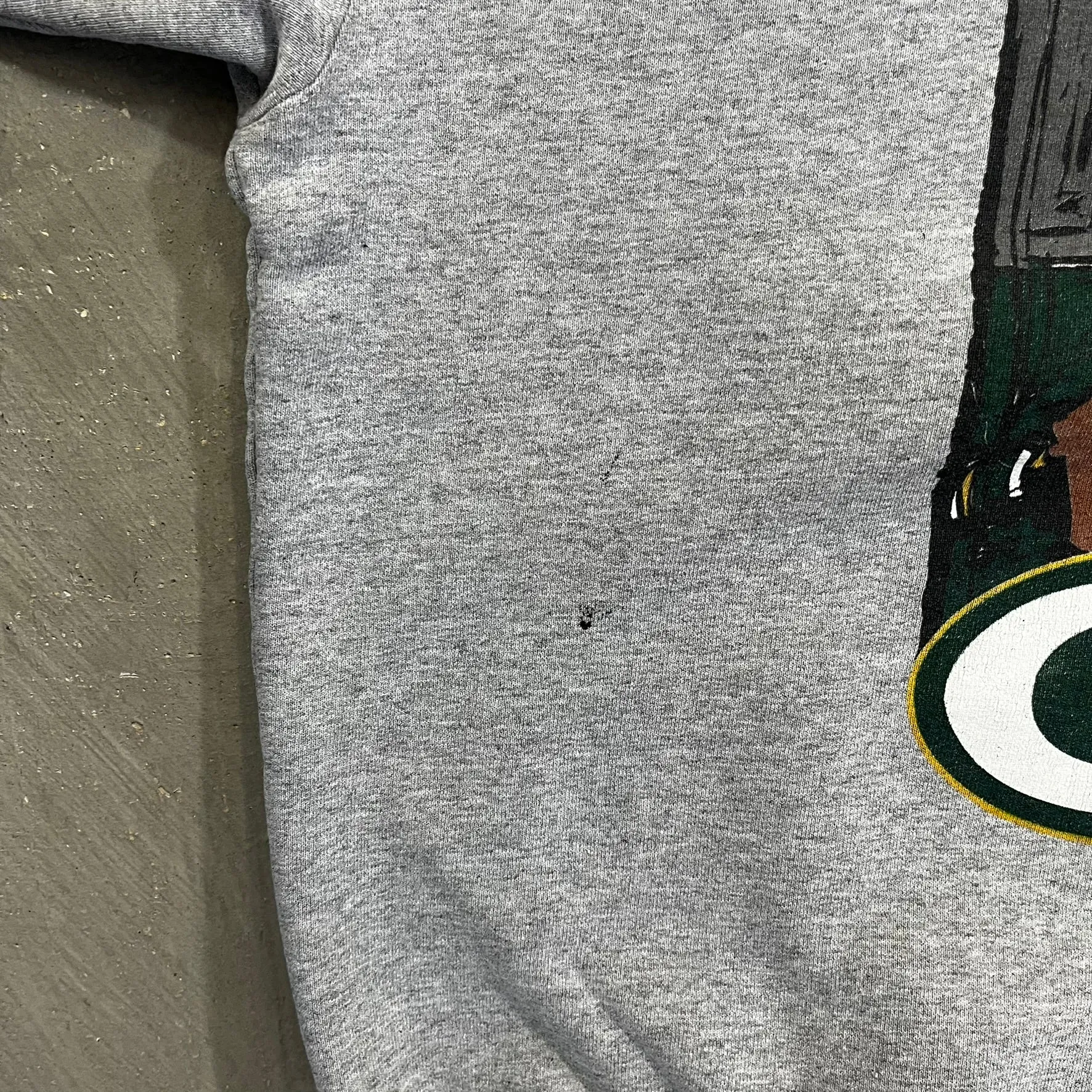 D- Vintage 1997 Green Bay Packers NFL Starter NFC Champions Crewneck sold by HG Vintage product image thumbnail 4