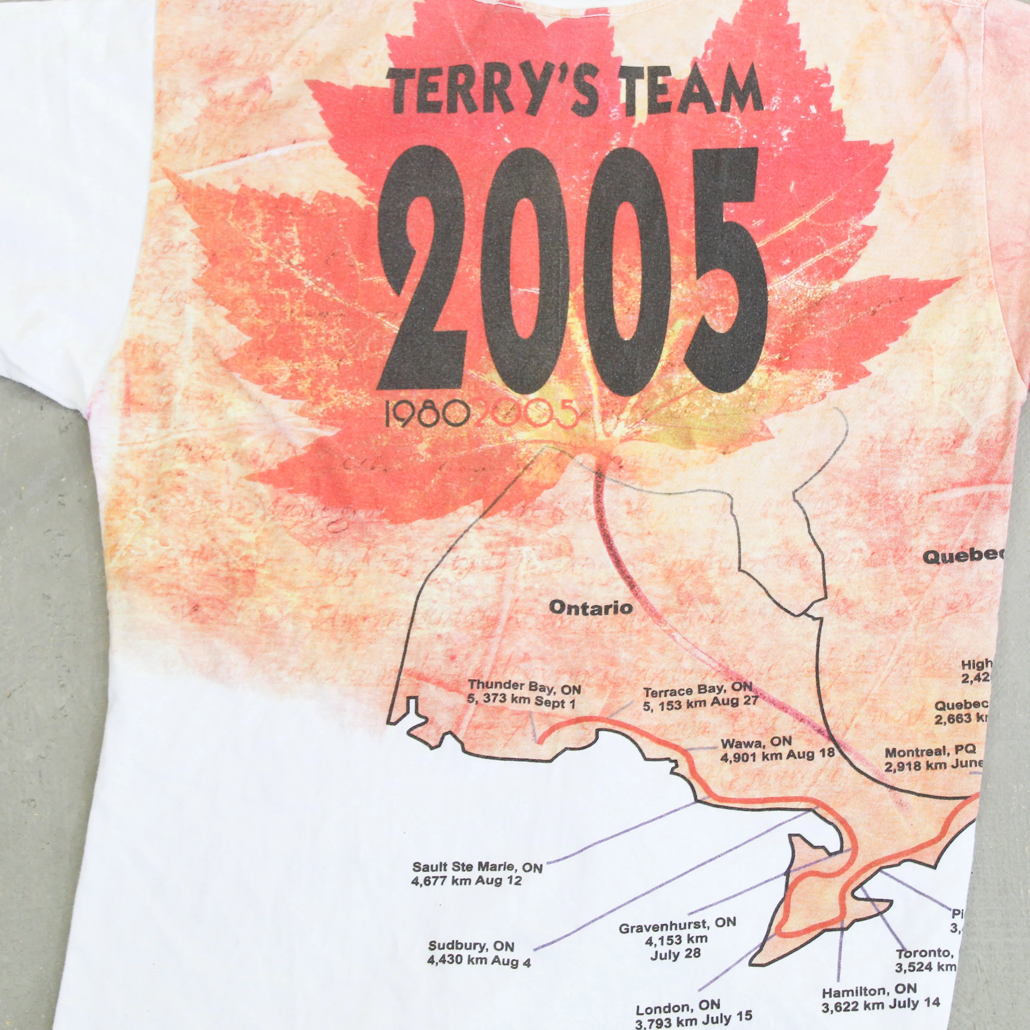 D- Vintage 2005 Terry Fox Foundation Run Full Print Tee sold by HG Vintage product image thumbnail 4