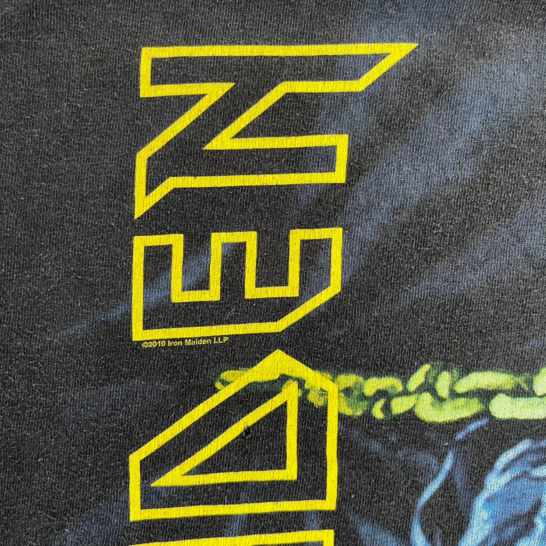 D- 2010 Iron Maiden Piece Of Mind Eddie The Head Jumbo Print Tee sold by HG Vintage product image thumbnail 3