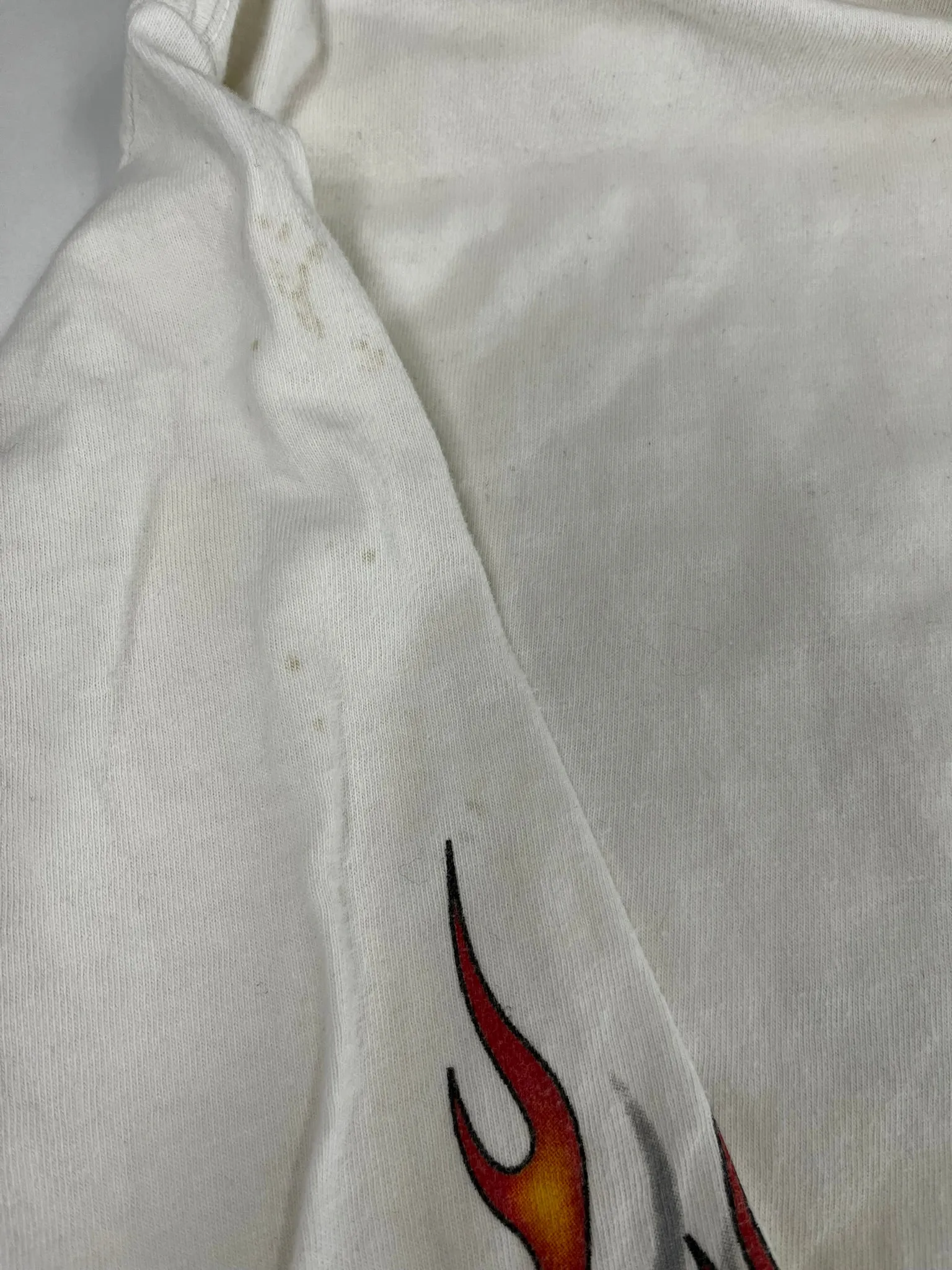 D- Vintage 2004 Harley Davidson Sioux Falls Flames Long Sleeve Tee sold by HG Vintage product image thumbnail 4