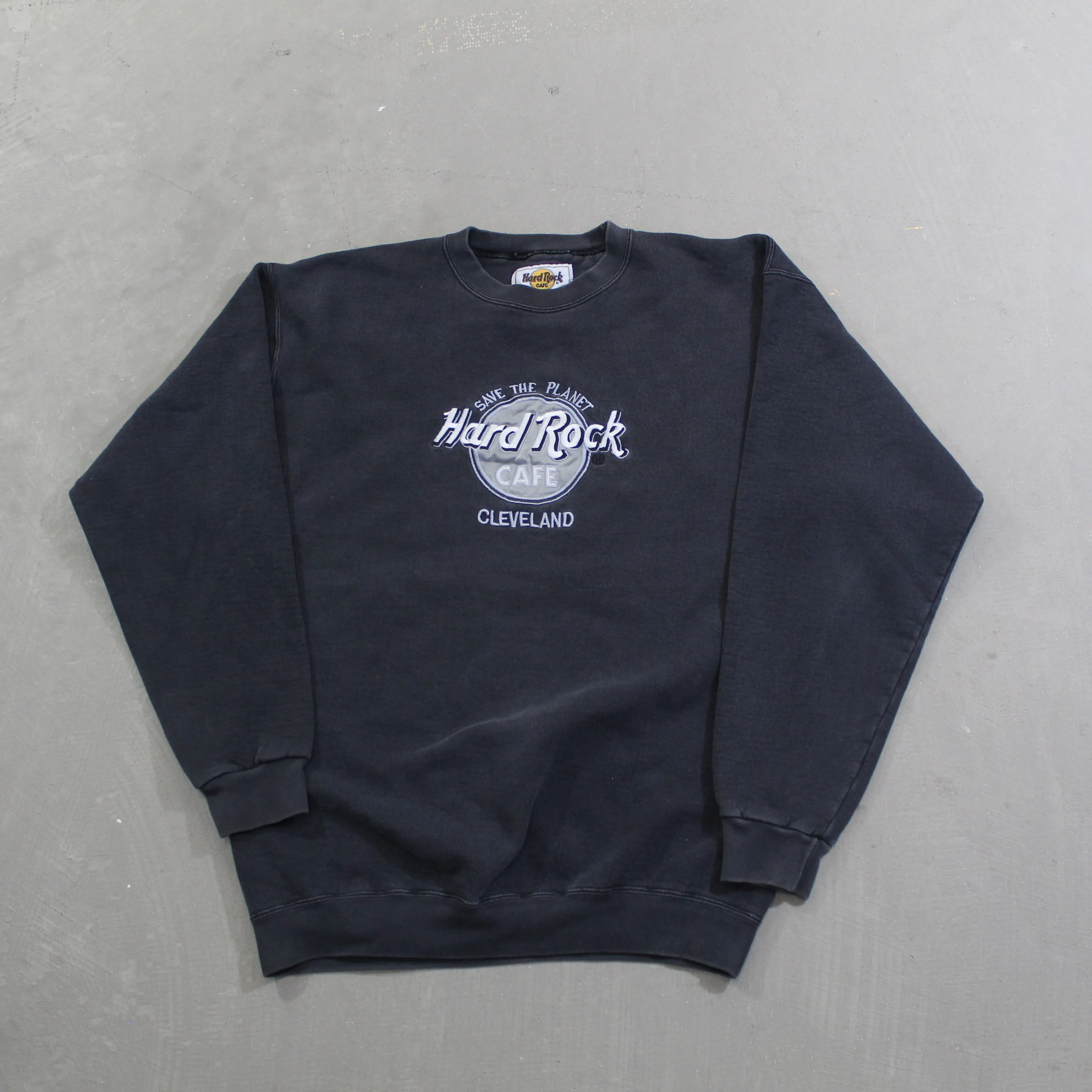 D- Vintage Hard Rock Cafe Cleveland Crewneck sold by HG Vintage