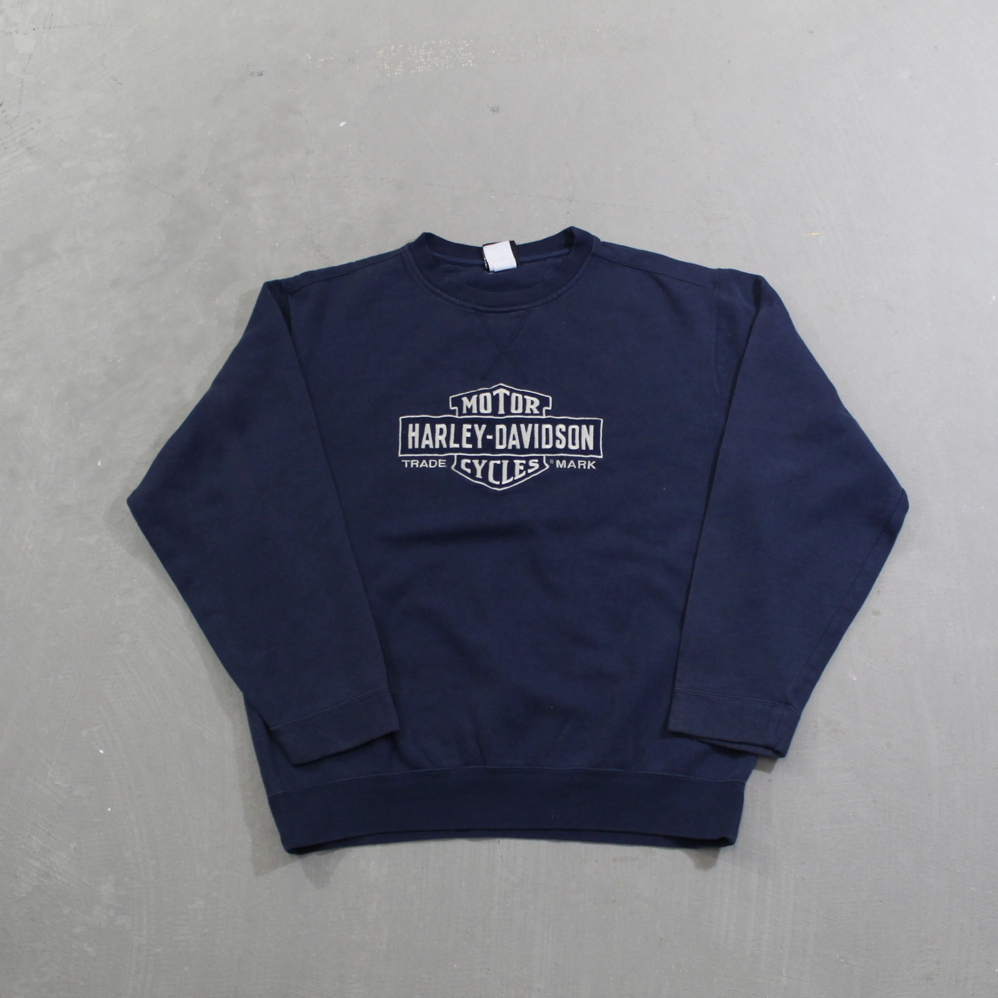 D- Vintage Harley Davidson Mississippi Embroidered Text Crewneck sold by HG Vintage