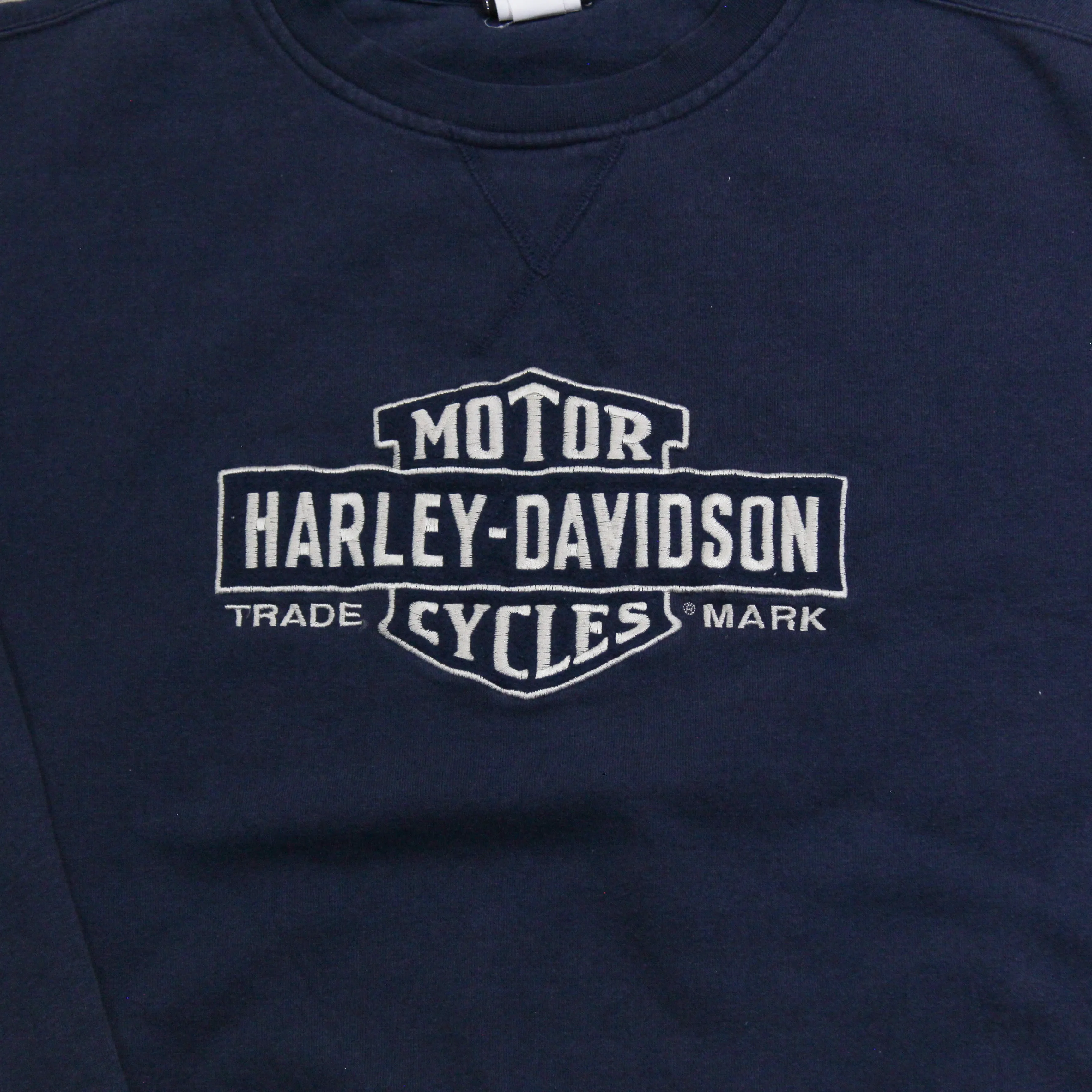 D- Vintage Harley Davidson Mississippi Embroidered Text Crewneck sold by HG Vintage product image thumbnail 3
