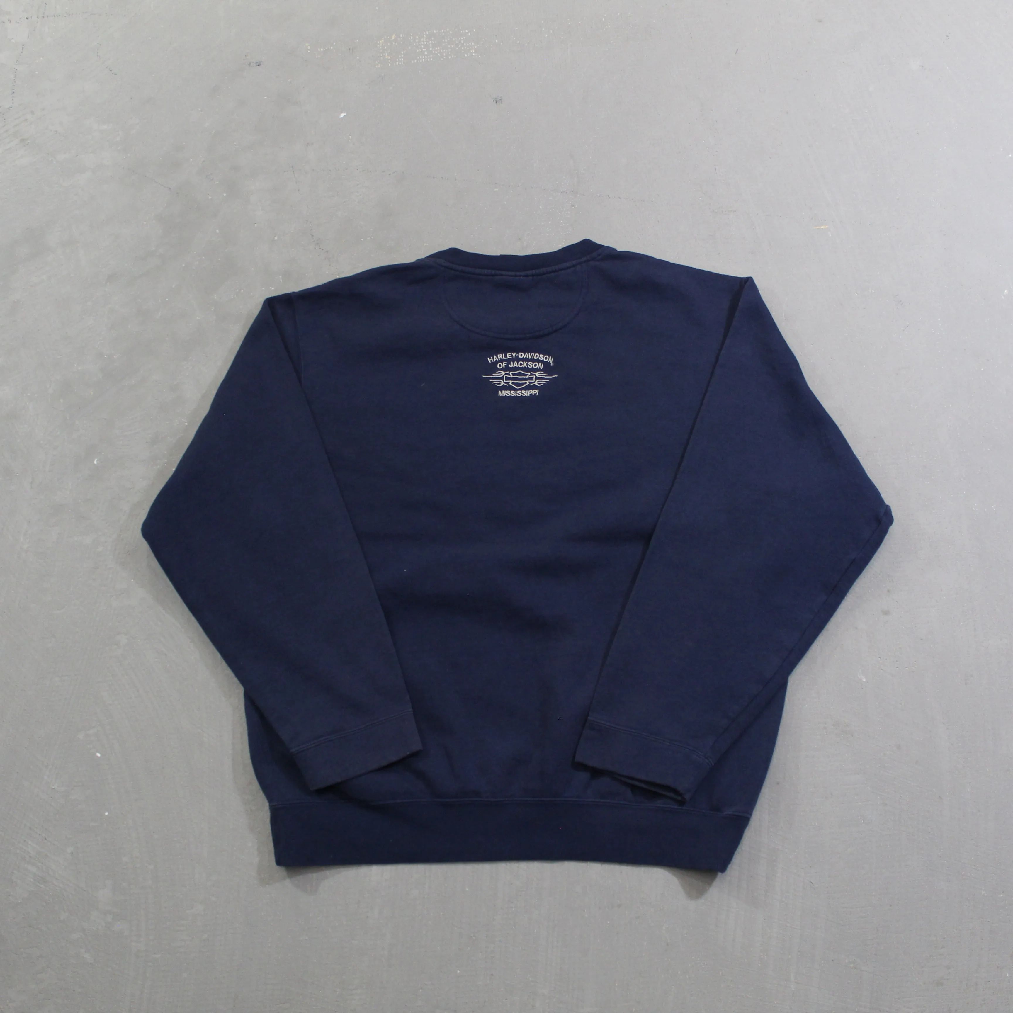 D- Vintage Harley Davidson Mississippi Embroidered Text Crewneck sold by HG Vintage product image thumbnail 2