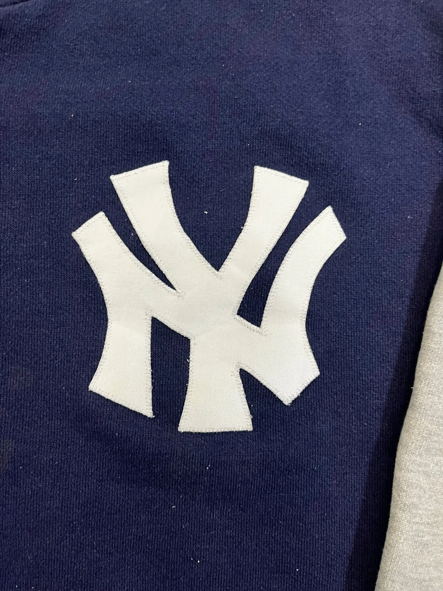 D- Vintage New York Yankees MLB Majestic Bomber Jacket 1 sold by HG Vintage product image thumbnail 2