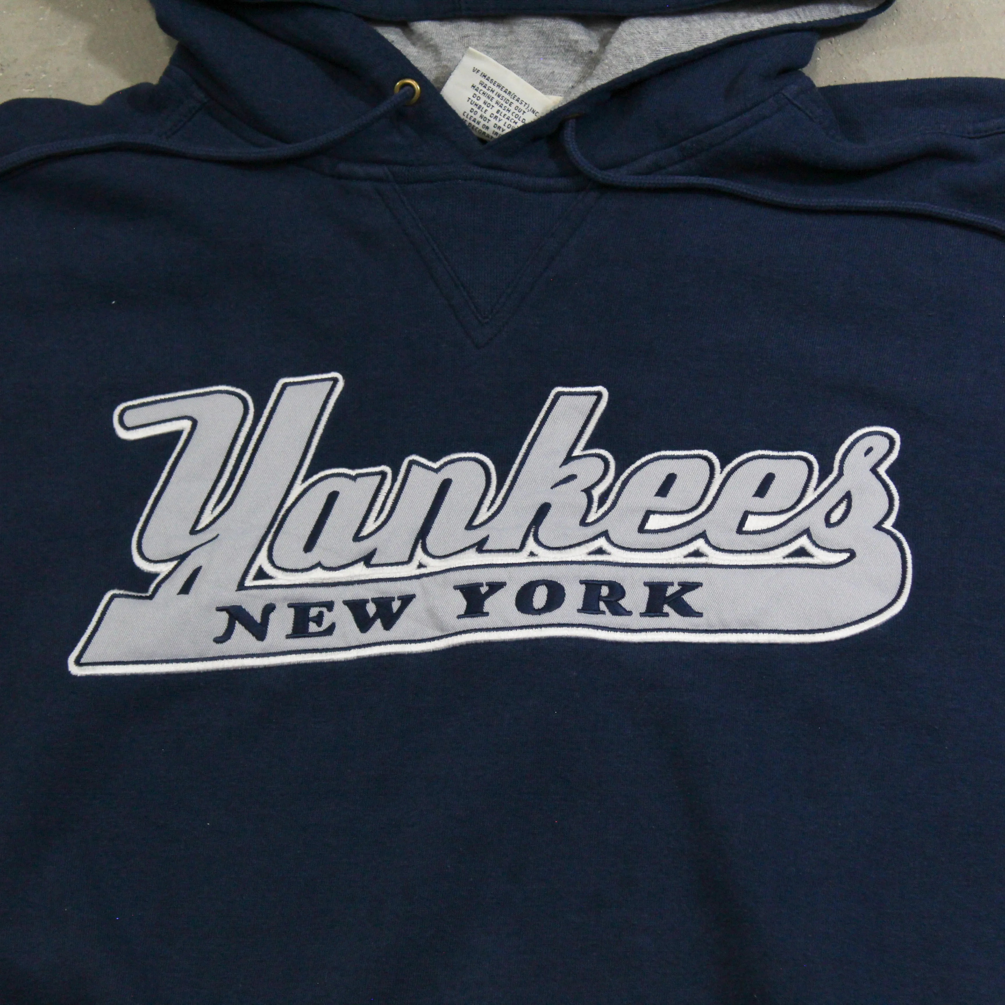 D- Vintage New York Yankees MLB Lee Embroidered Text Hoodie sold by HG Vintage product image thumbnail 2