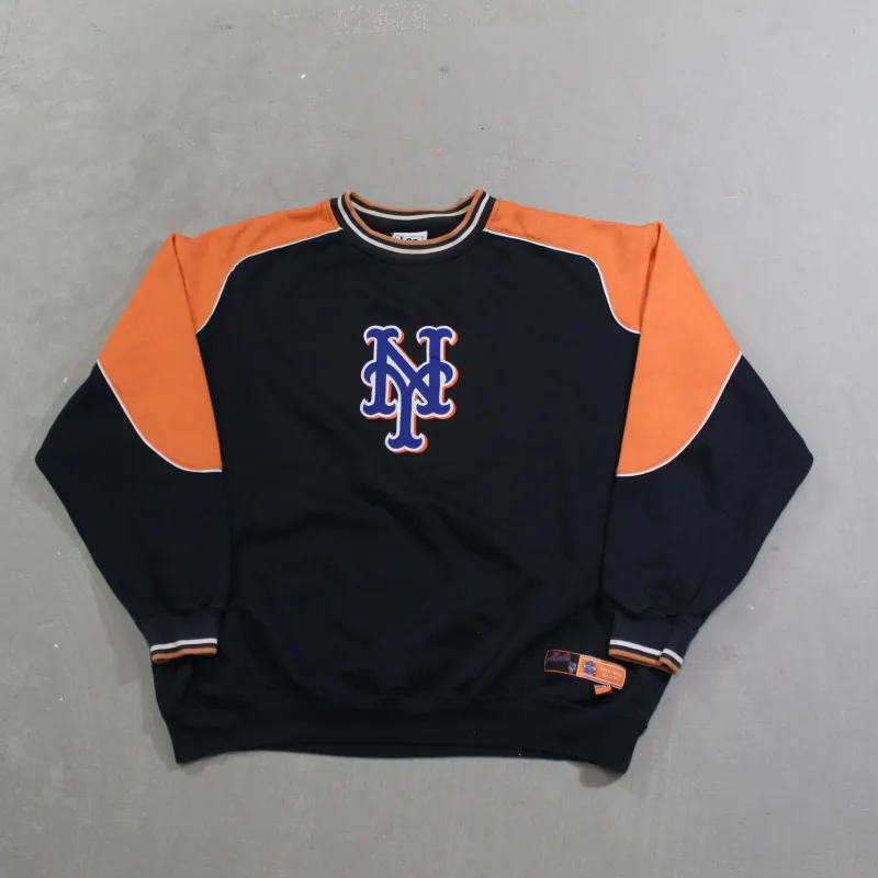 D- Vintage New York Mets MLB Lee Embroidered Logo Crewneck sold by HG Vintage