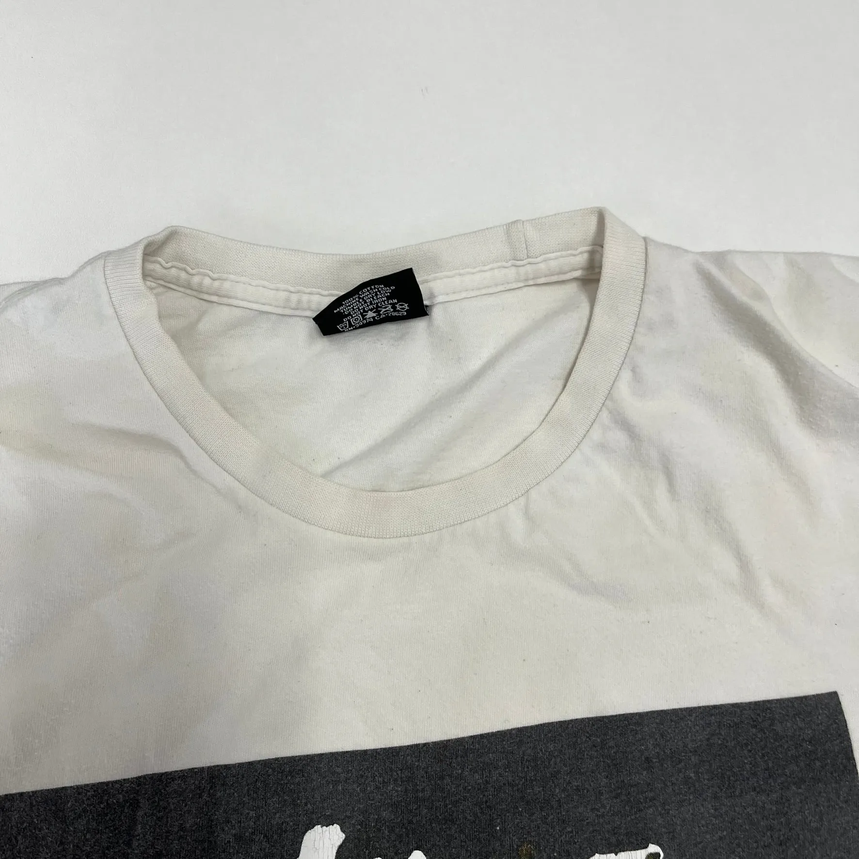 D- Vintage Stussy Flowers & Text Tee sold by HG Vintage product image thumbnail 4