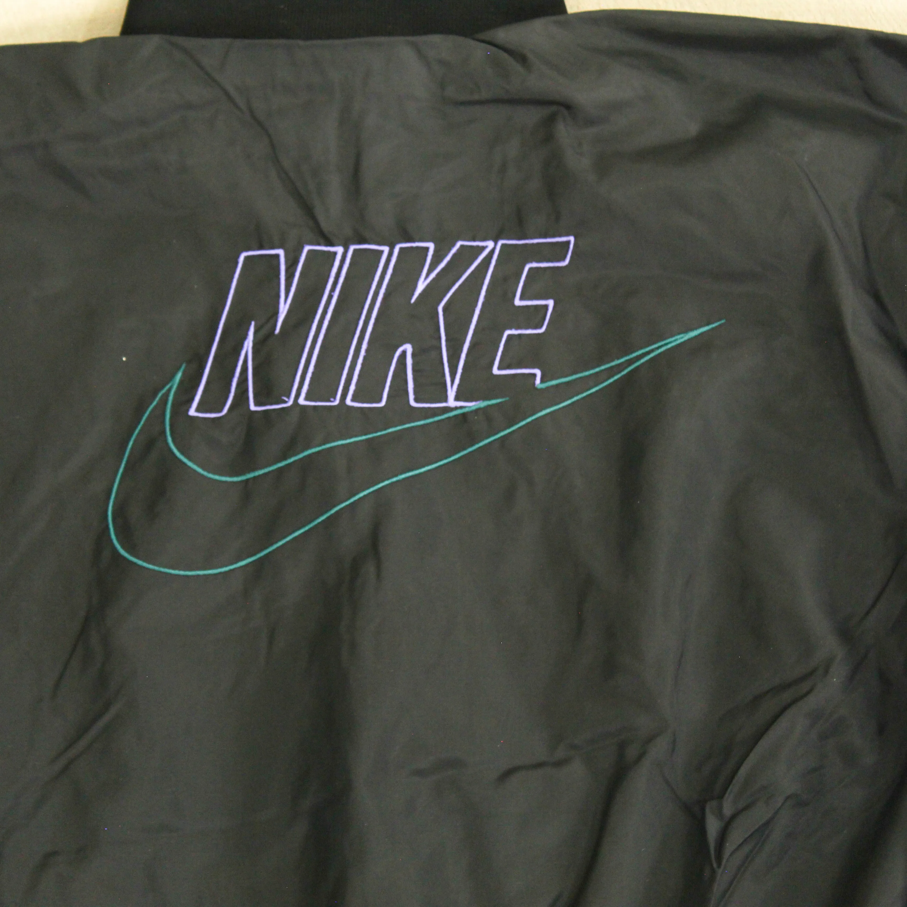 D- Vintage 80s Nike Script Zip Up Bomber Style Windbreaker sold by HG Vintage product image thumbnail 3