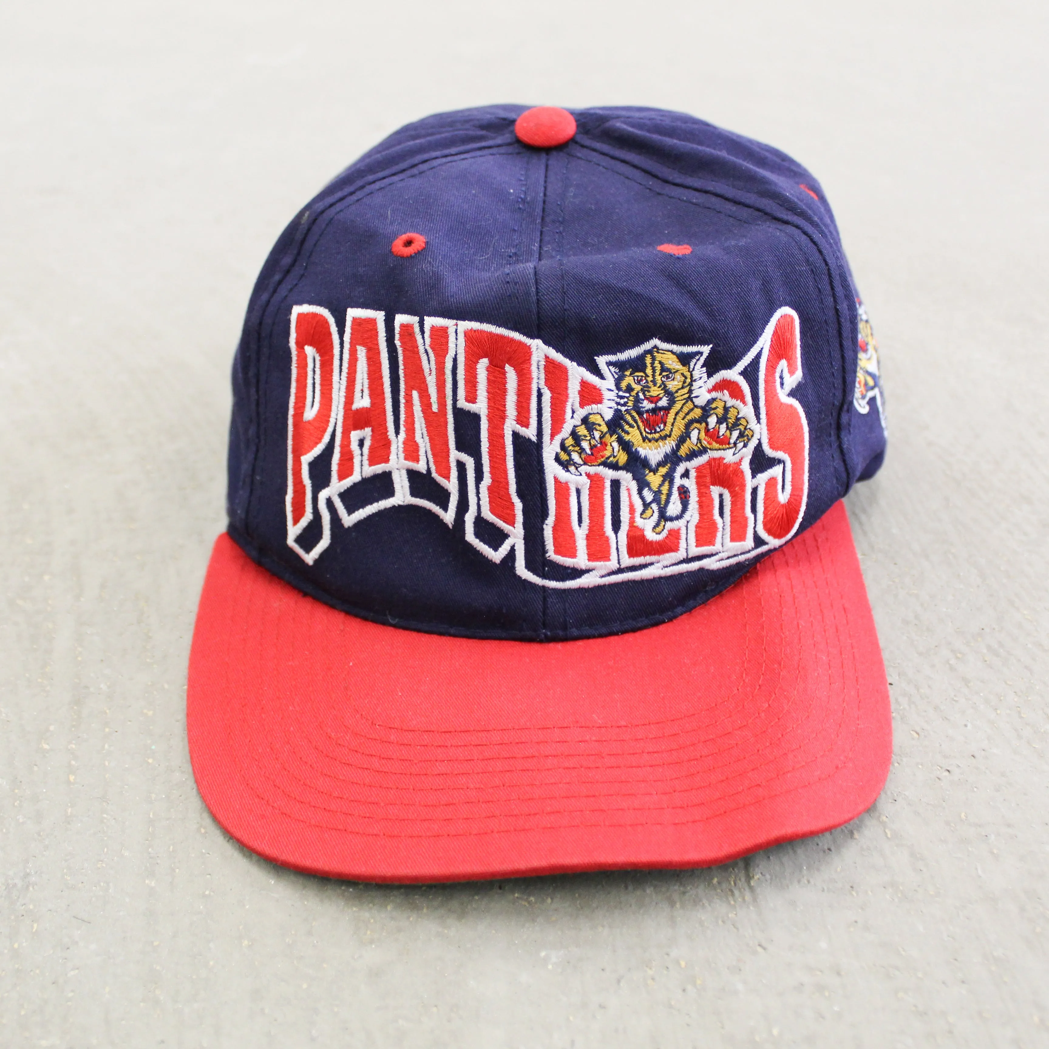 D- Vintage Florida Panthers NHL Logo & Text Snapback Hat sold by HG Vintage product image thumbnail 2