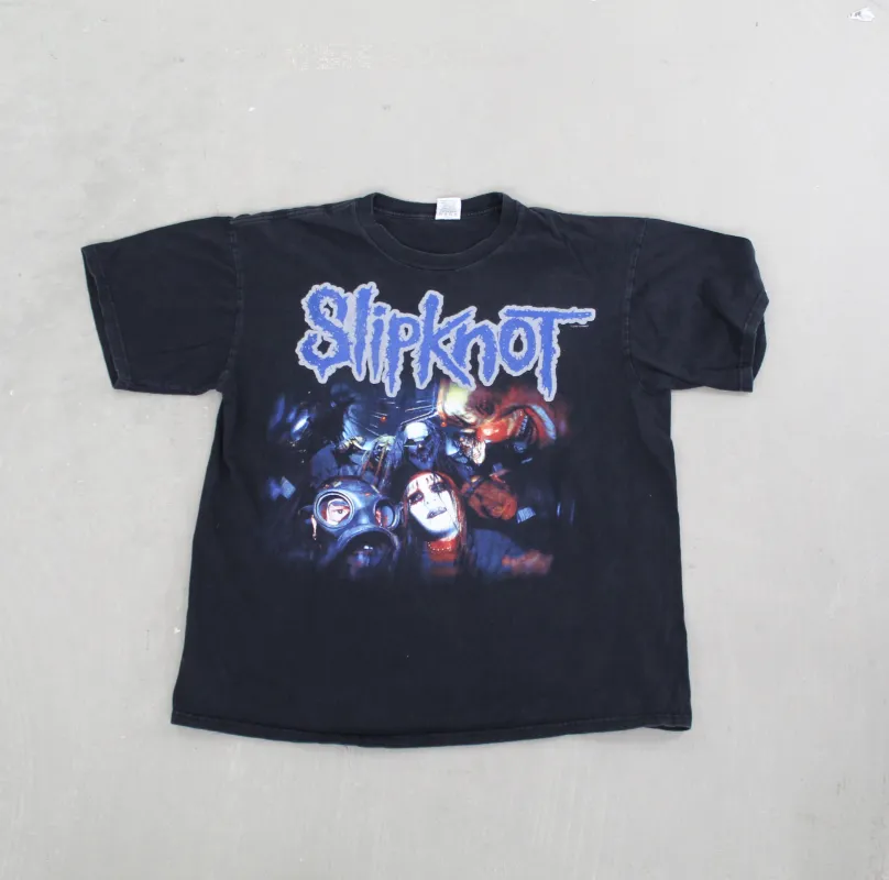 D- Vintage 2001 Slipknot Text & Picture Tee sold by HG Vintage
