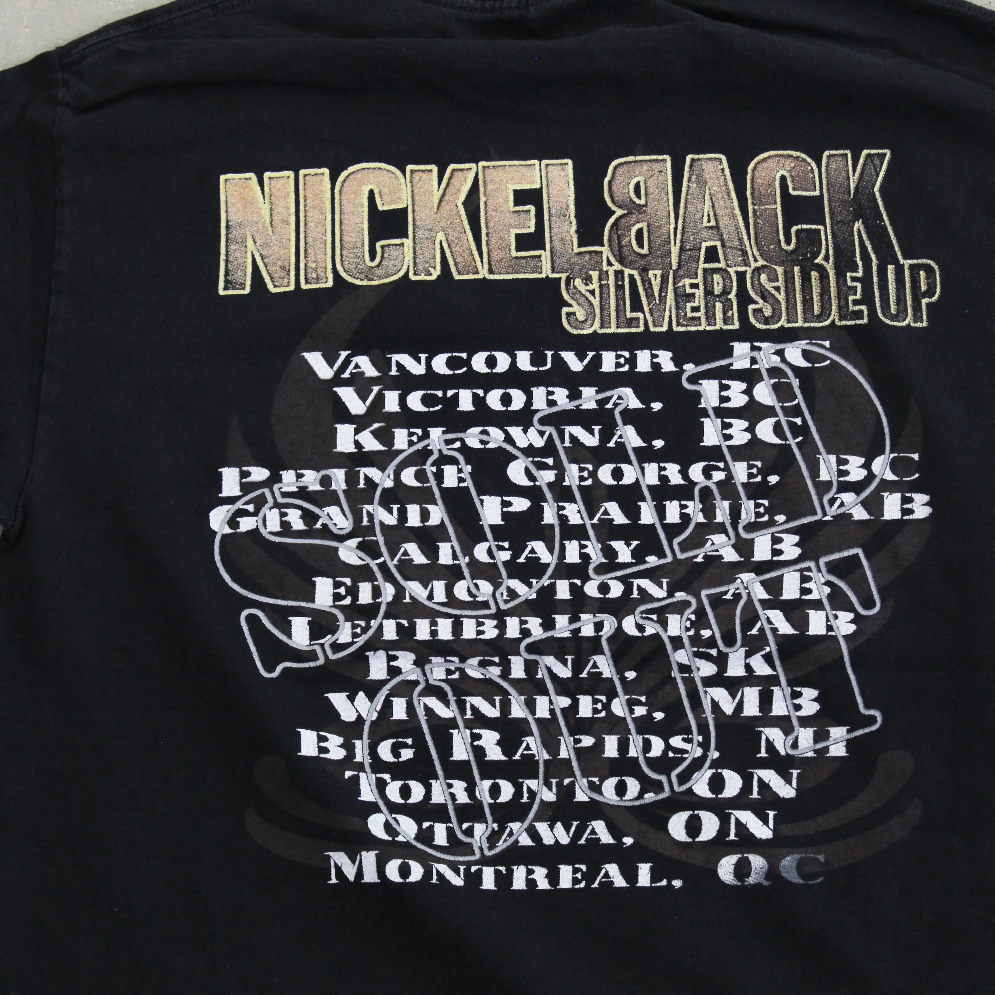 D- Vintage 2001 Nickelback Silver Side Up Tour Picture Tee sold by HG Vintage product image thumbnail 4