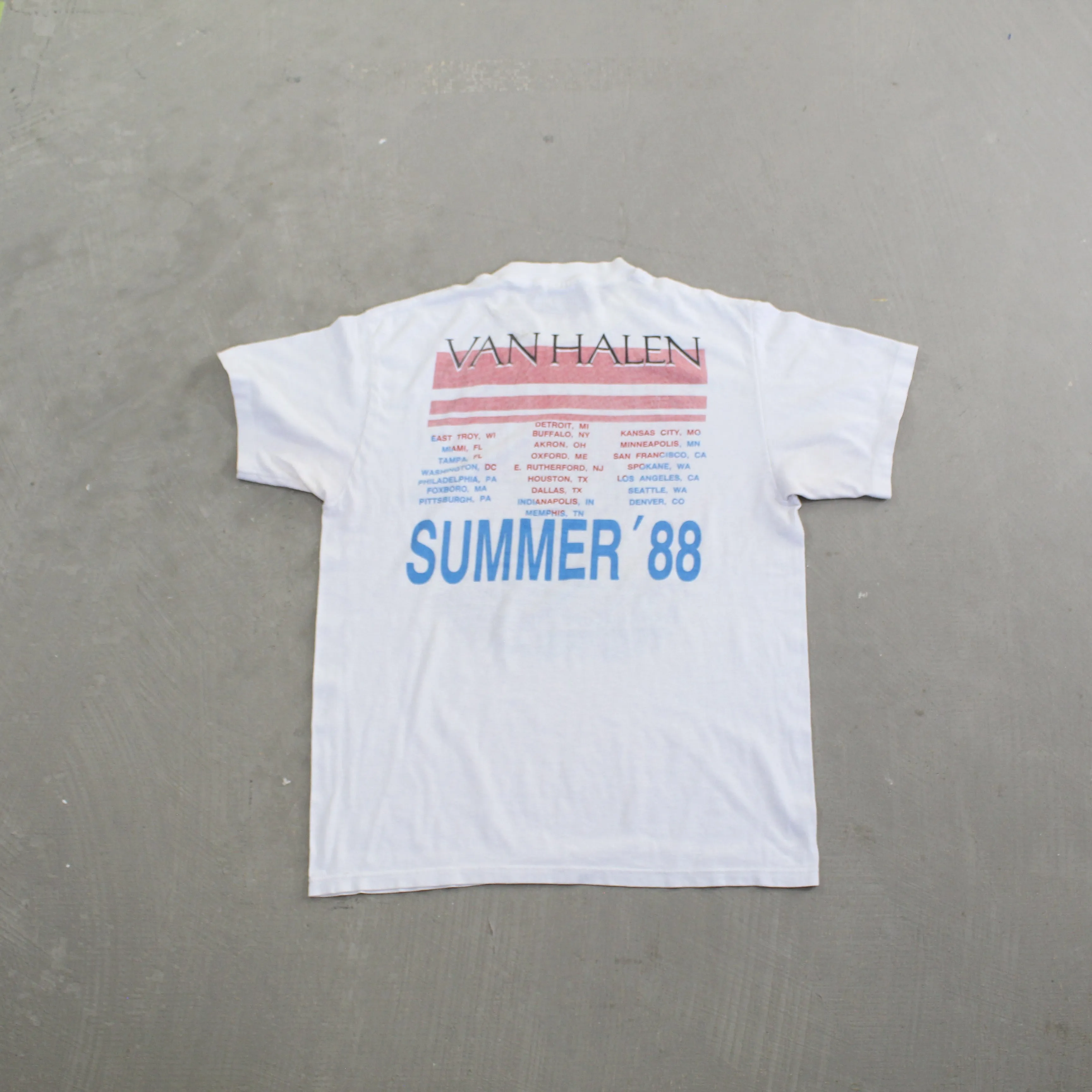 D- Vintage 1988 Van Halen Summer 88' Tour Yessup Single Stitch Graphic Tee sold by HG Vintage product image thumbnail 3