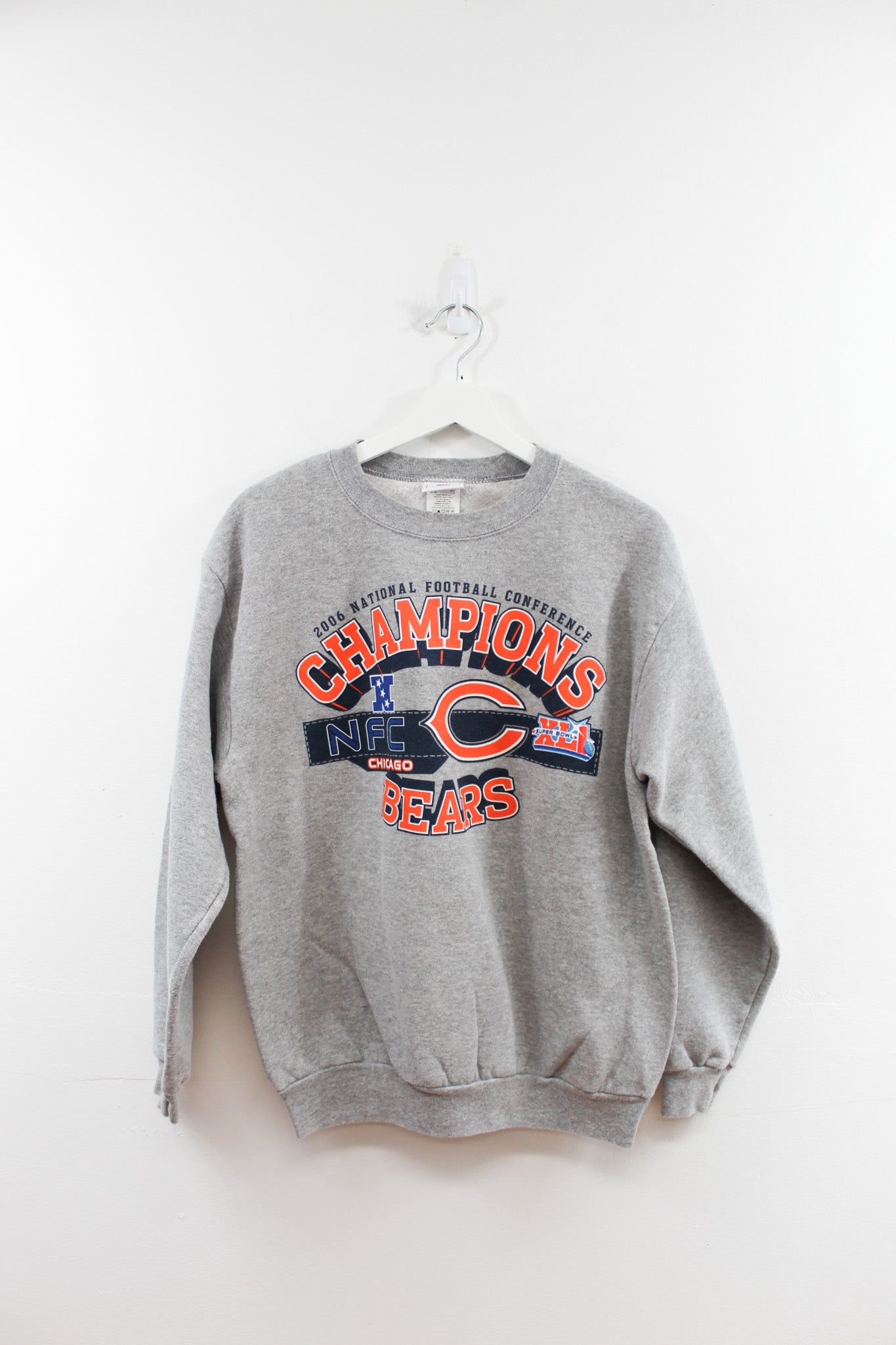 CC- Vintage NFL 2006 Chicago Bears NFC Champ Crewneck sold by HG Vintage