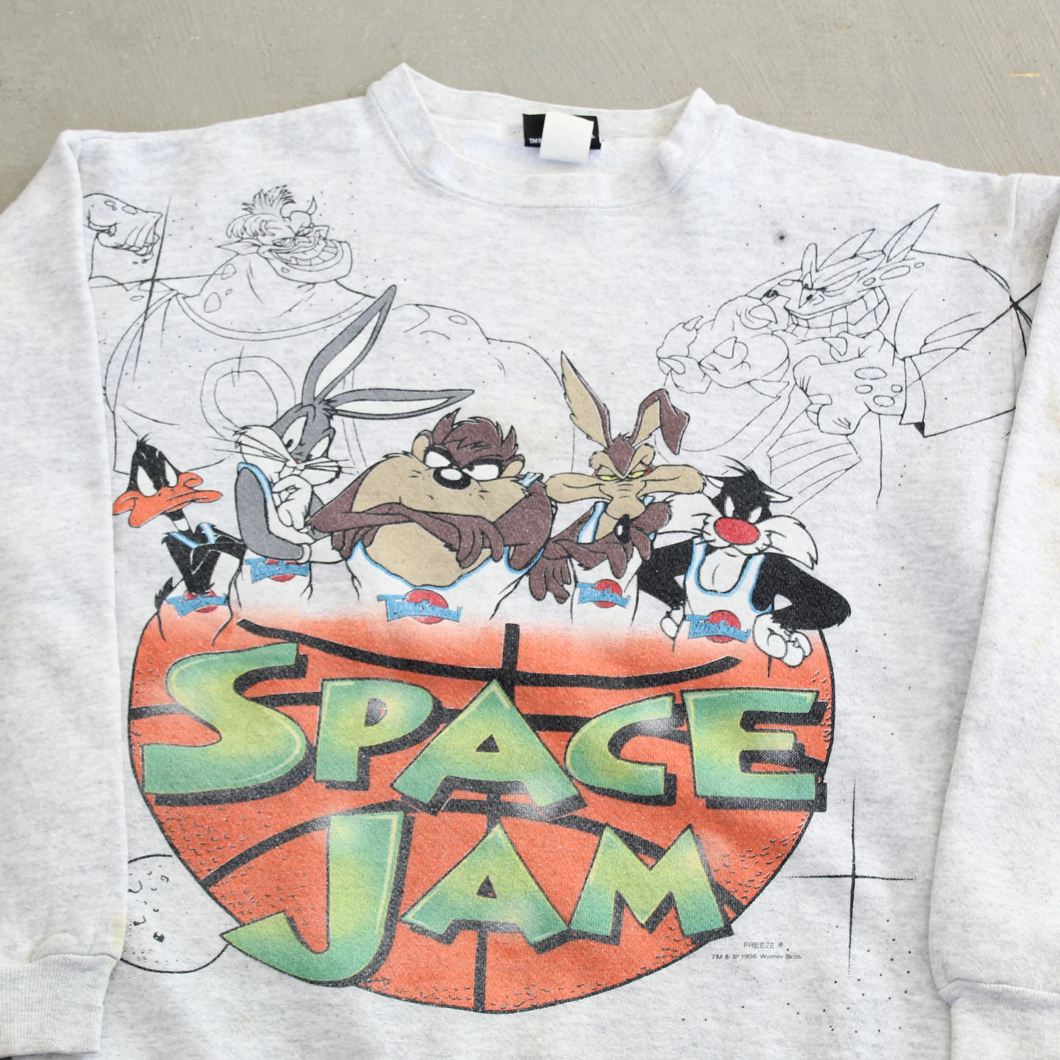 F- Vintage 1996 Looney Tunes Space Jam Graphic Crewneck sold by HG Vintage product image thumbnail 2