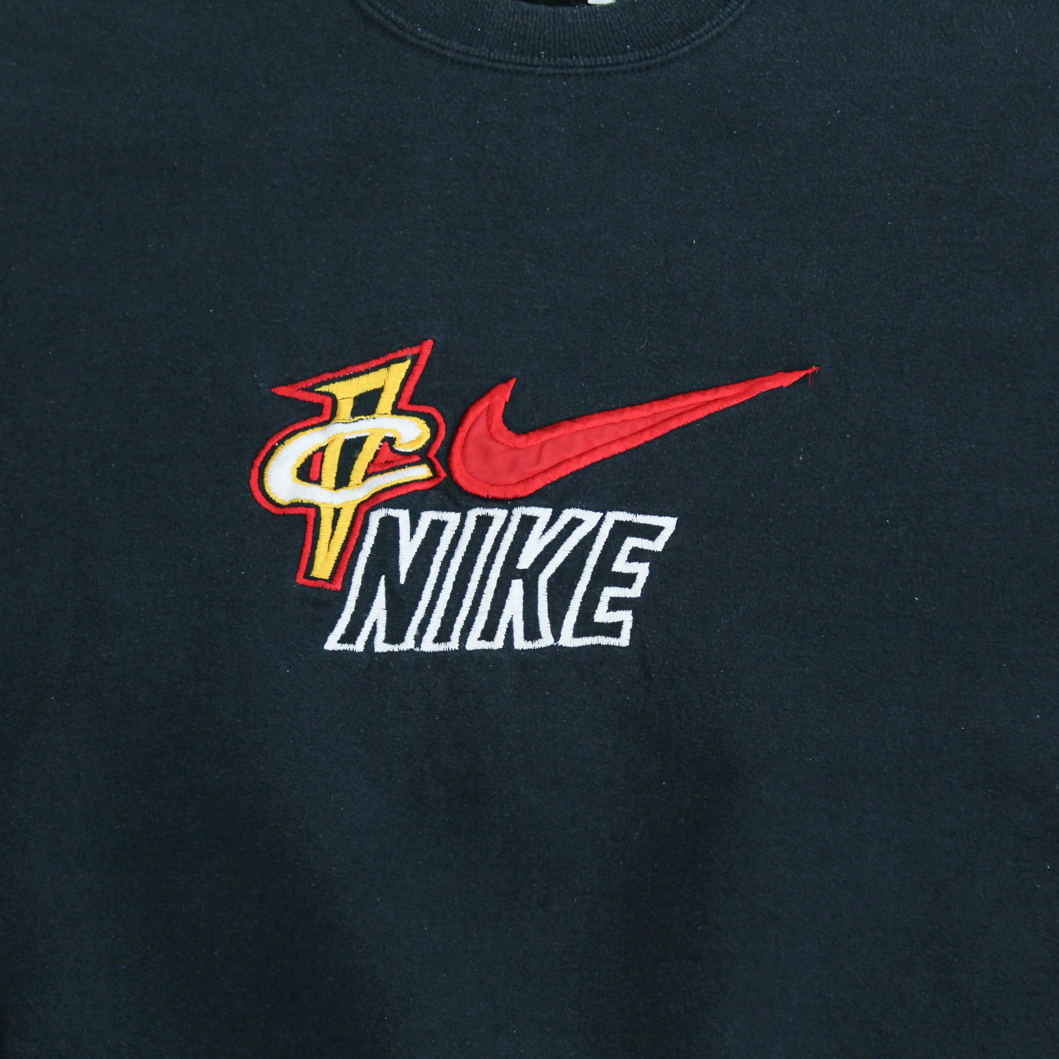 F- Vintage 90s Nike Cleveland Cavaliers NBA Embroidered Logo & Text Crewneck sold by HG Vintage product image thumbnail 2
