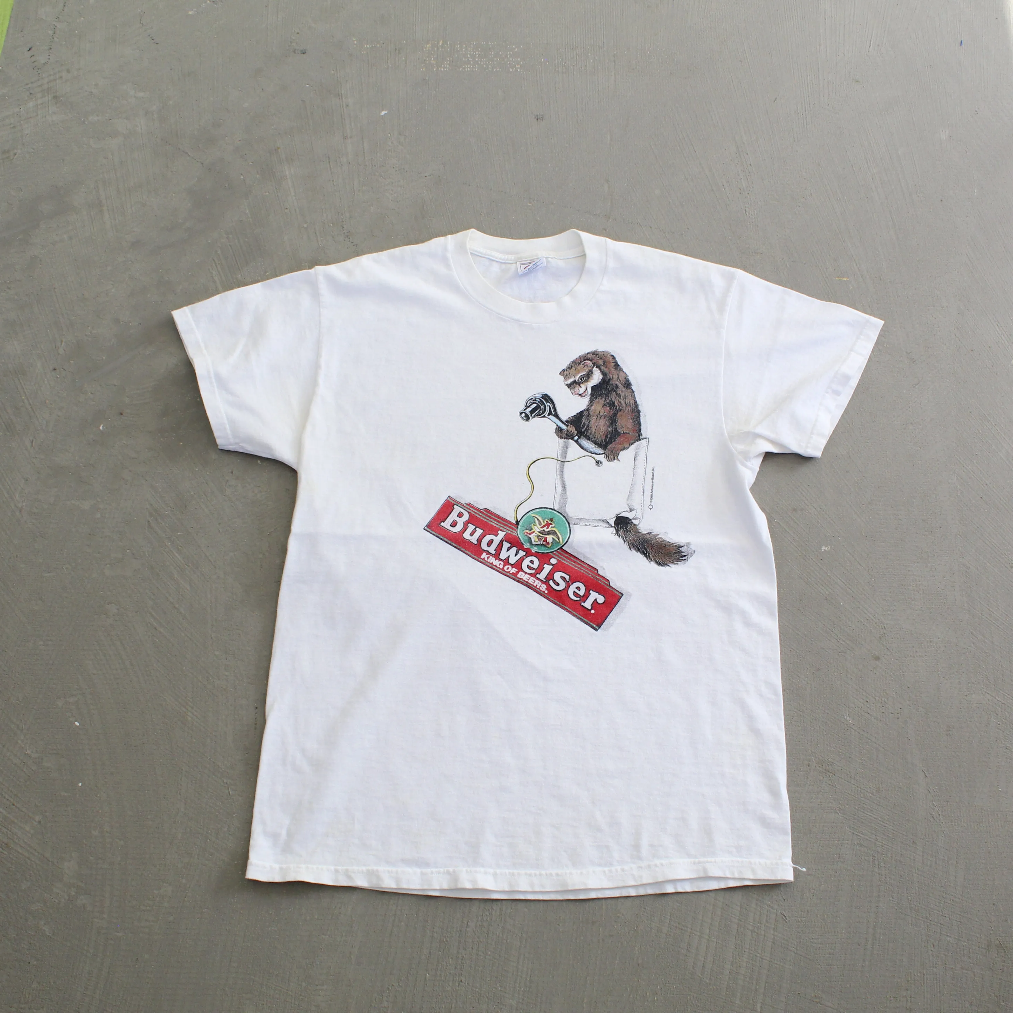 F- Vintage 1998 Budweiser Ferret & Chameleon Graphic Beer Tee sold by HG Vintage