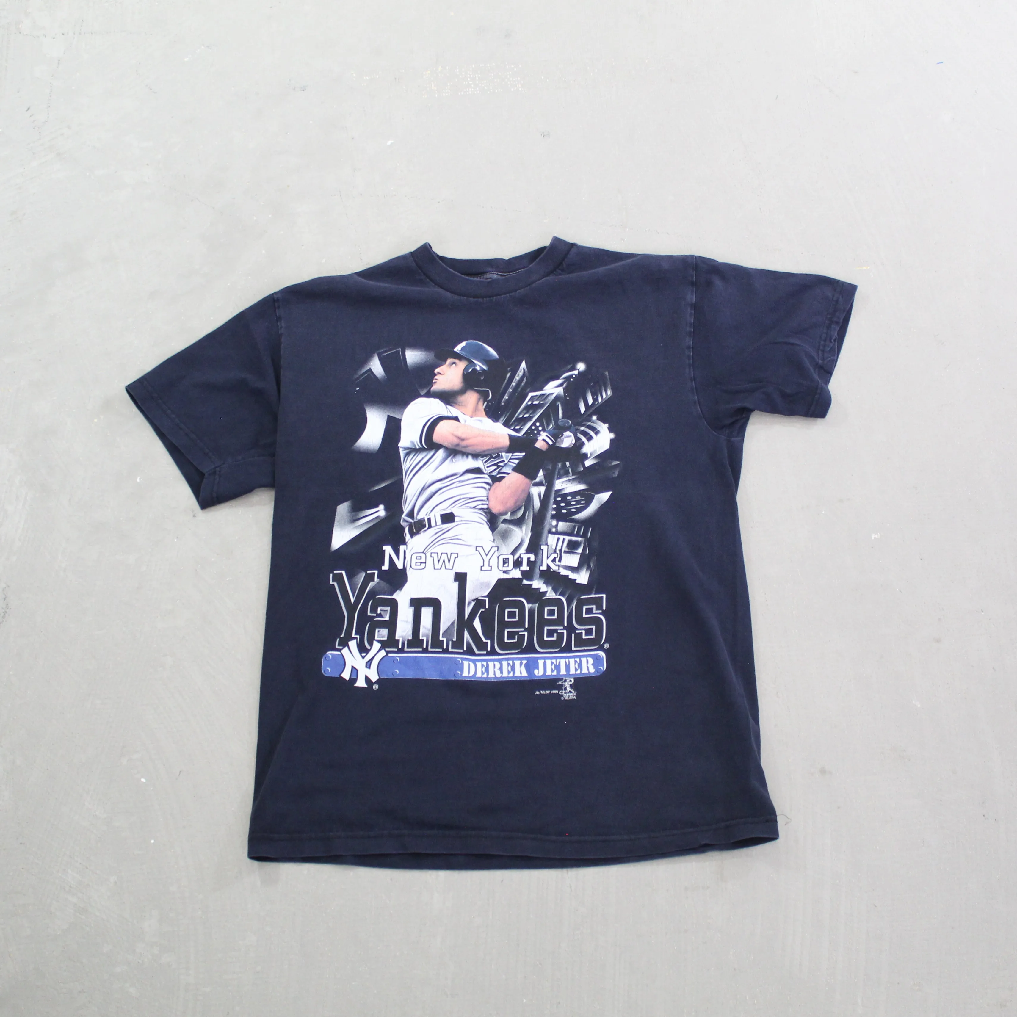 F- Vintage 1999 Derek Jeter Yankees MLB Picture Tee sold by HG Vintage