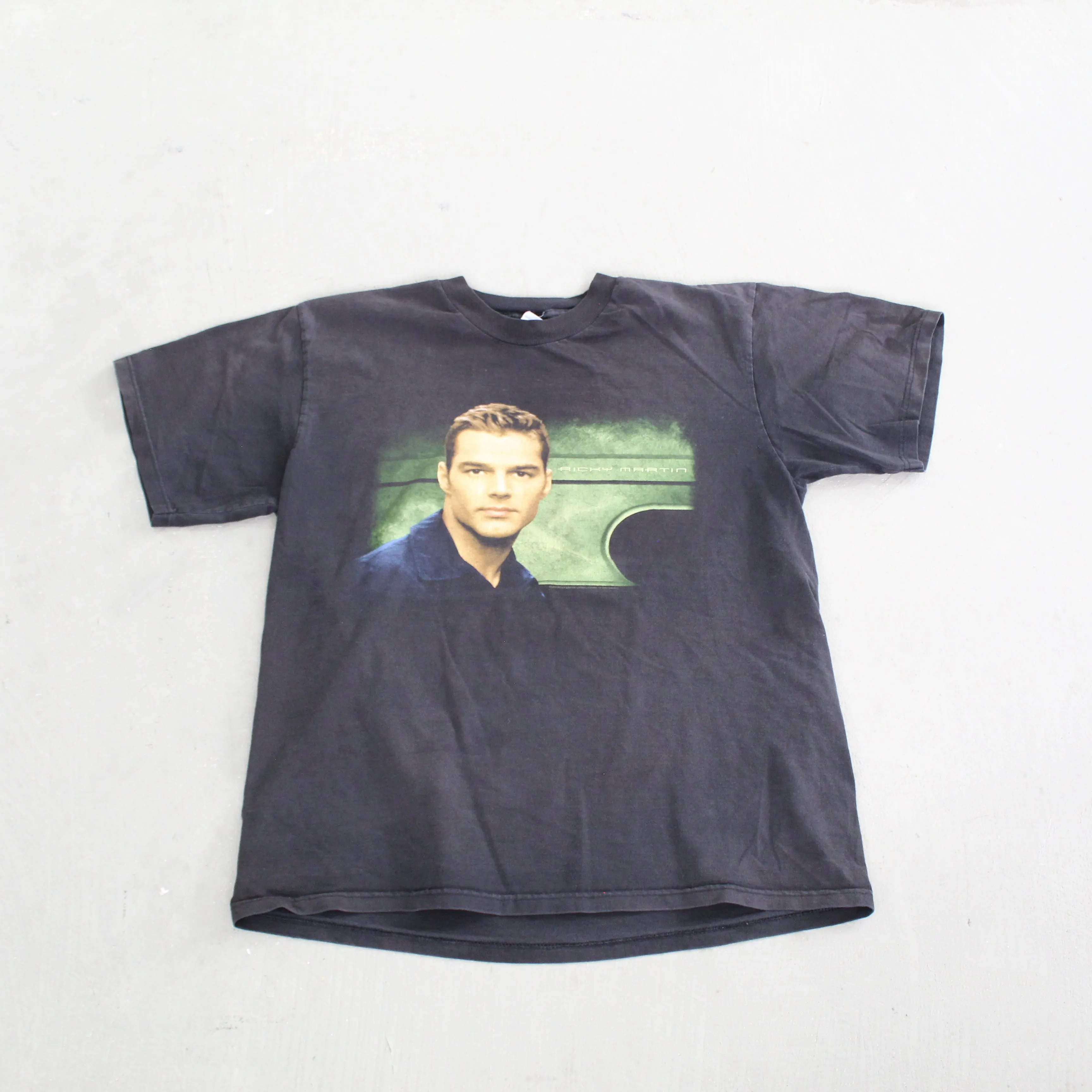 F- Vintage 1998 Ricky Martin Picture Tee sold by HG Vintage
