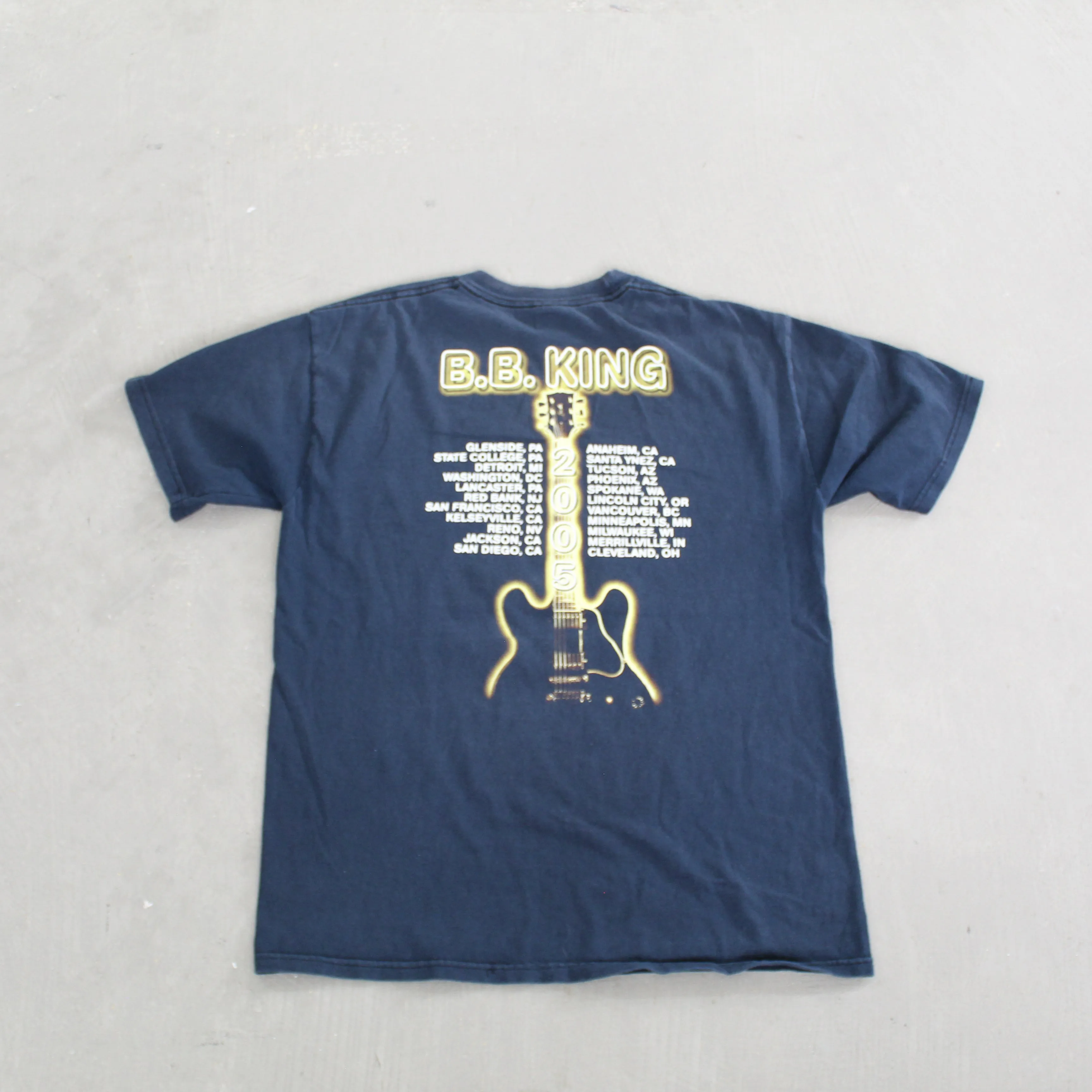 F- Vintage 2005 B.B King Picture Tour Tee sold by HG Vintage product image thumbnail 3
