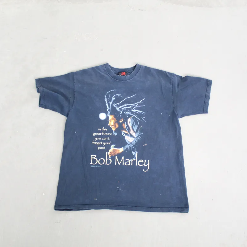 F- Vintage 2000 Bob Marley Picture Zion Rootswear Picture Tee sold by HG Vintage