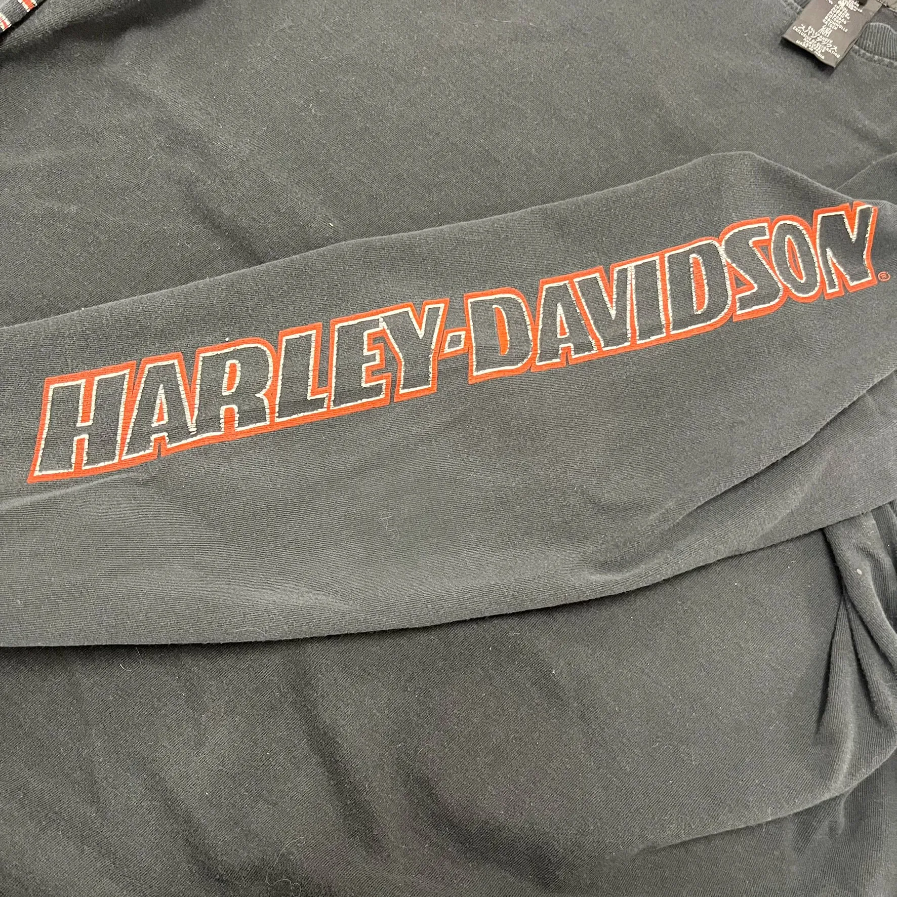 F- Vintage Harley Davidson Embroidered Logo Long Sleeve Tee sold by HG Vintage product image thumbnail 5