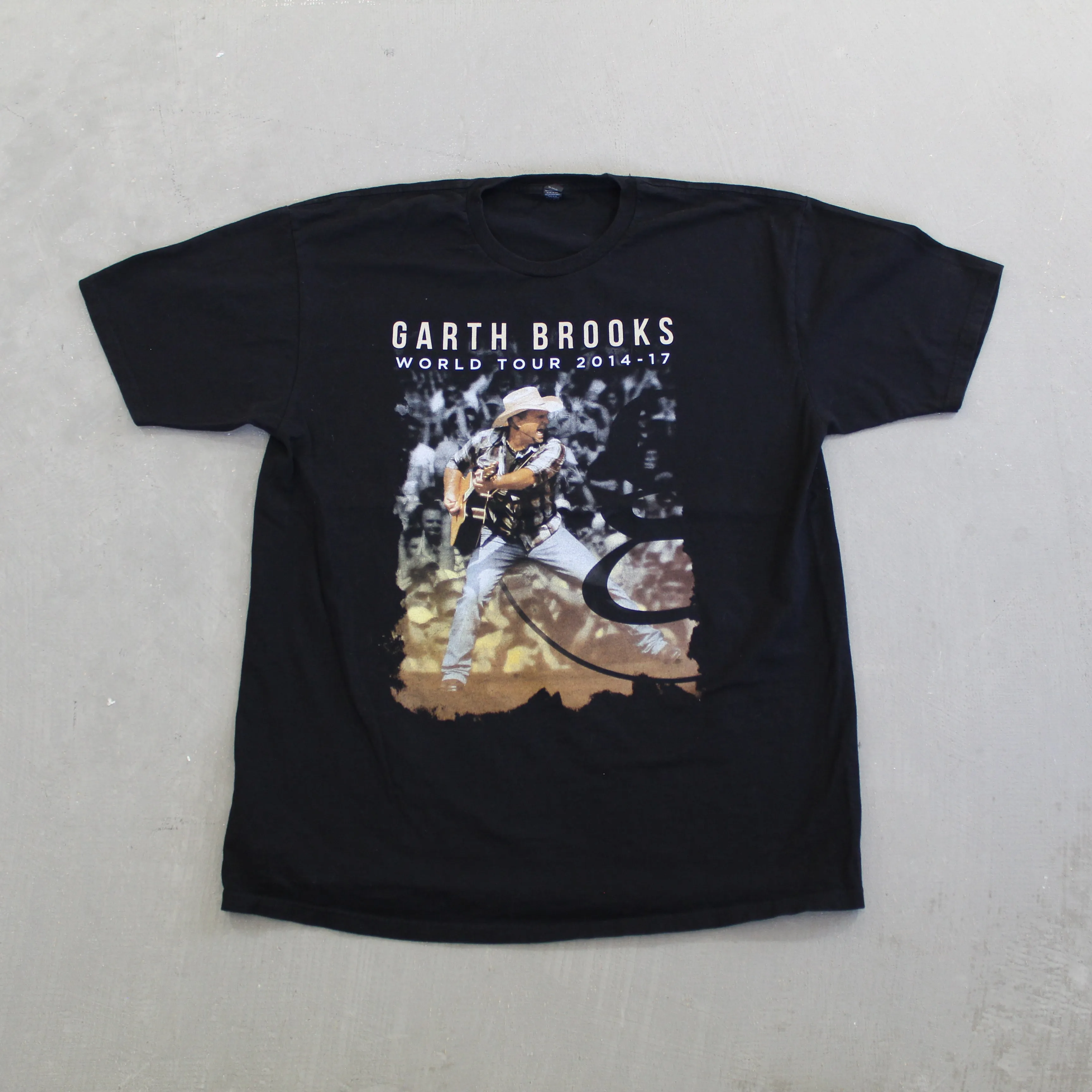 F- Garth Brooks So Far... World Tour 2014-2017 Picture Tee sold by HG Vintage