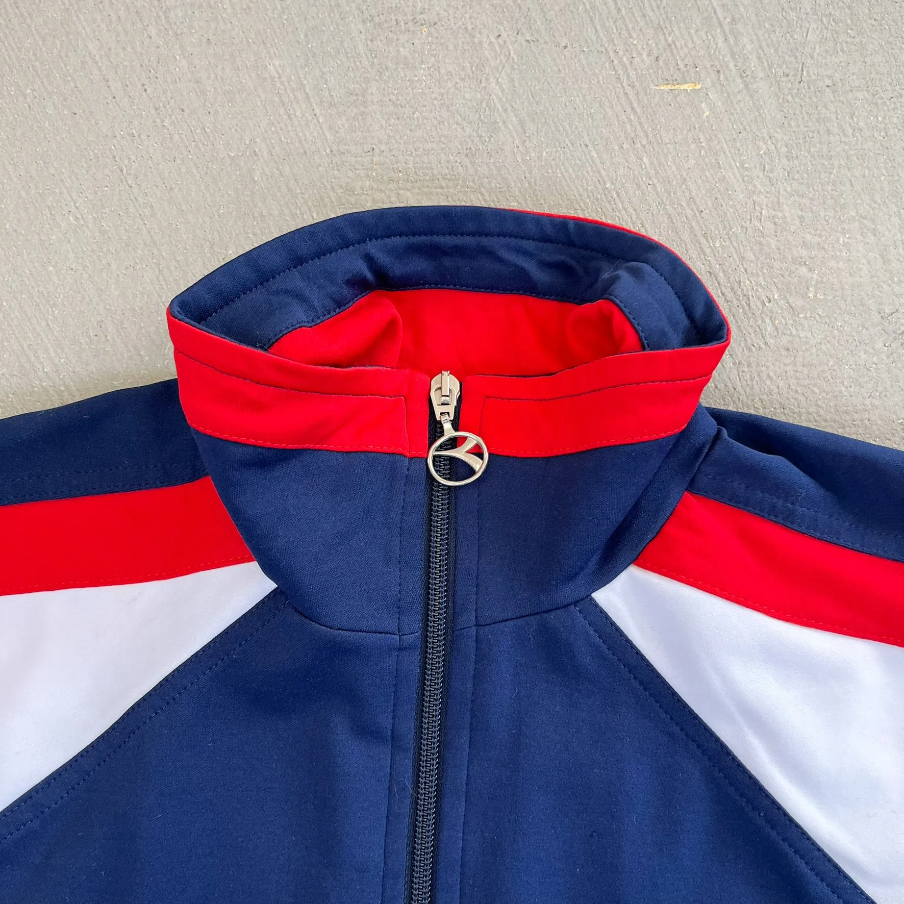 F- Vintage Diadora Embroidered Logo Zip Up Track Jacket sold by HG Vintage product image thumbnail 3