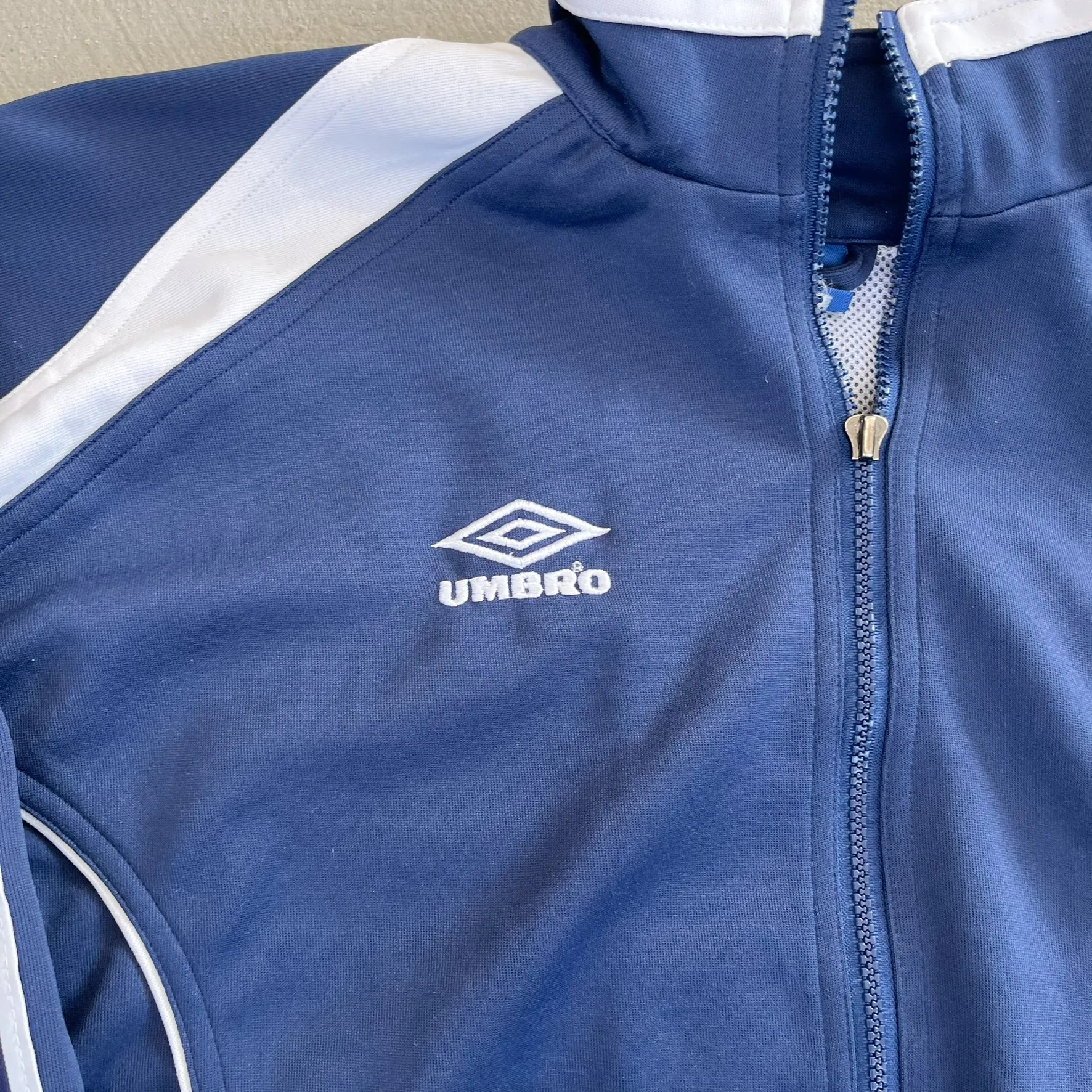 F- Vintage Umbro Embroidered Logo Zip Up Track Jacket sold by HG Vintage product image thumbnail 3