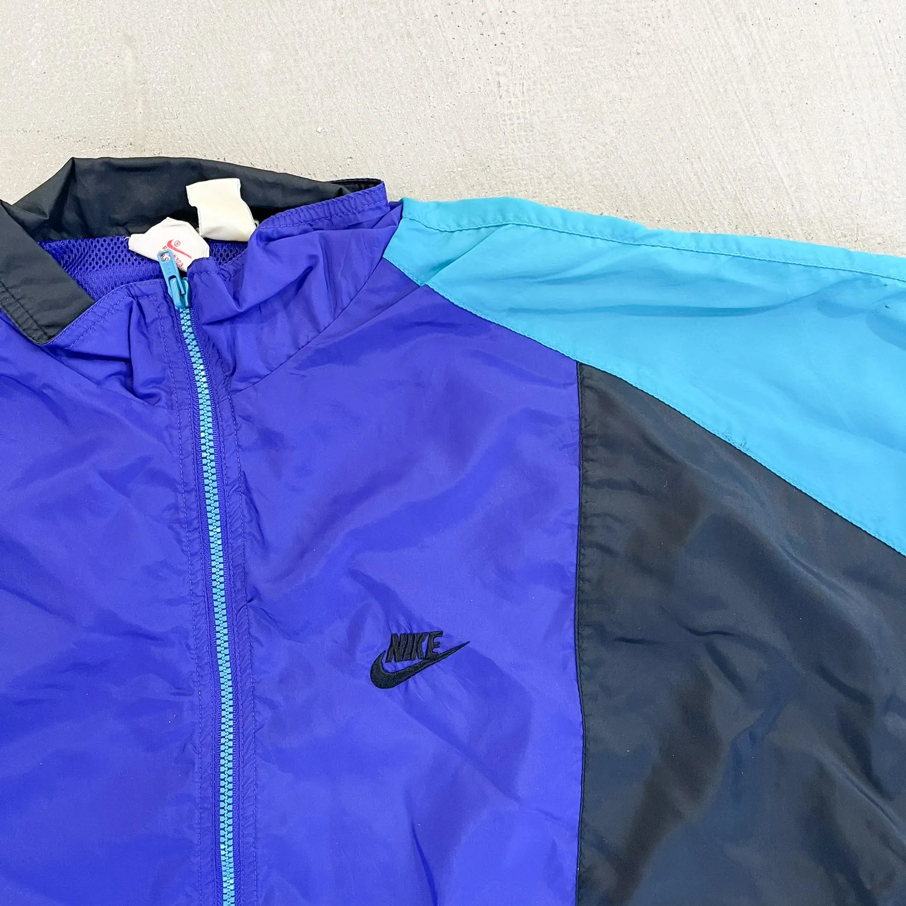 F- Vintage Nike Purple/Teal Zip Up Nylon Windbreaker Jacket sold by HG Vintage product image thumbnail 2
