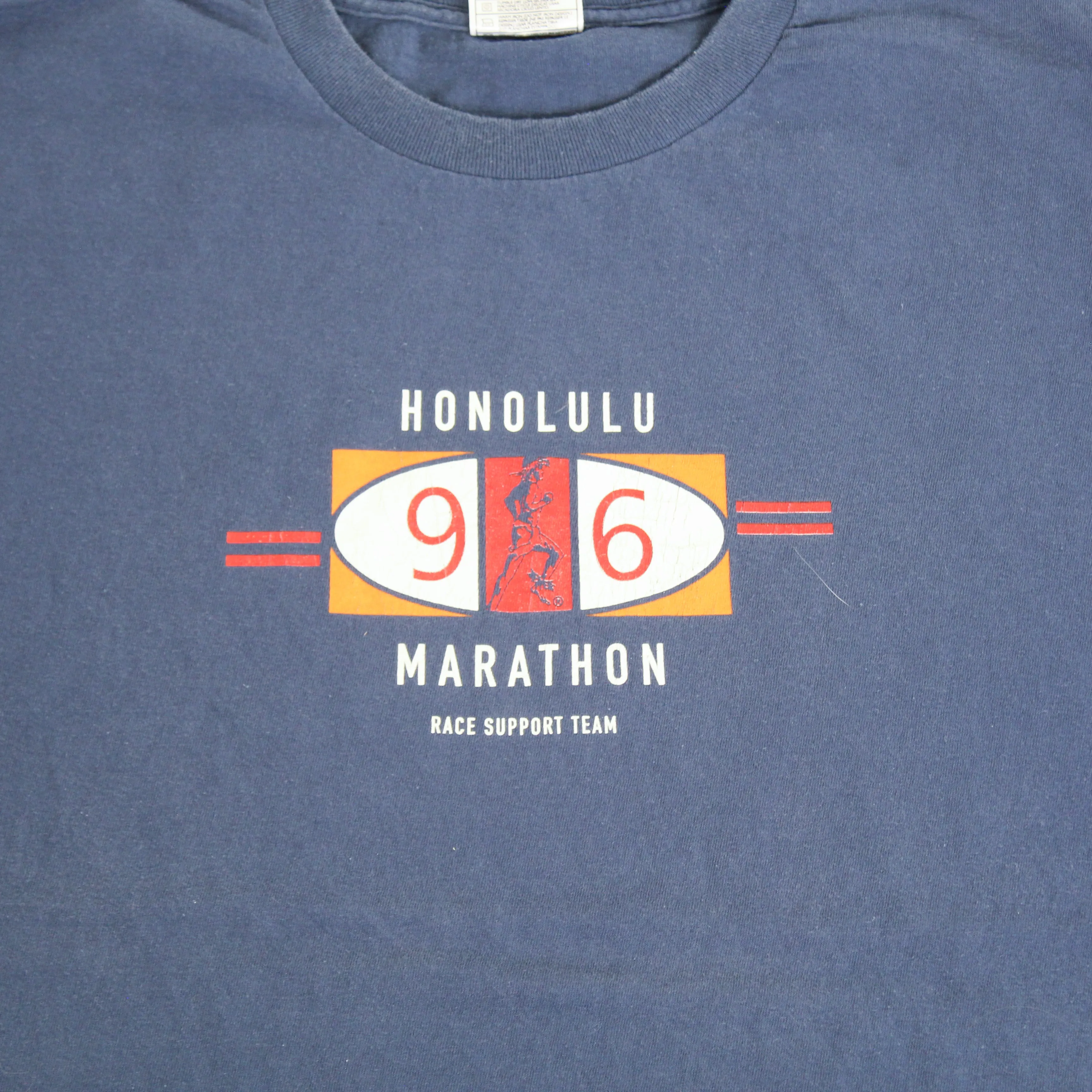 F- Vintage 96' Nike Honolulu Marathon Race Support Team Graphic Tee sold by HG Vintage product image thumbnail 2