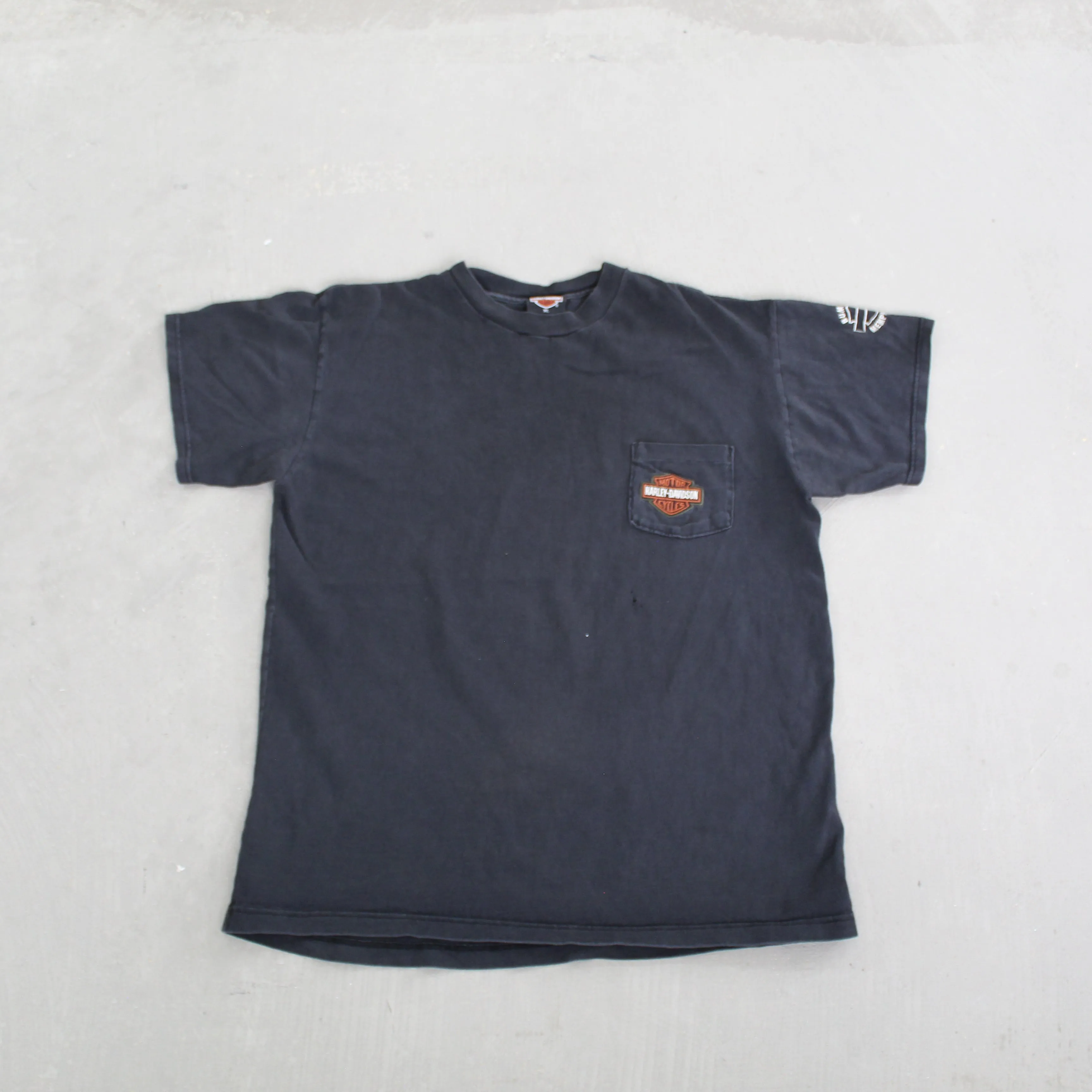 F- Vintage 1998 Harley Davidson Memphis Tn Evolution Graphic Pocket Tee sold by HG Vintage